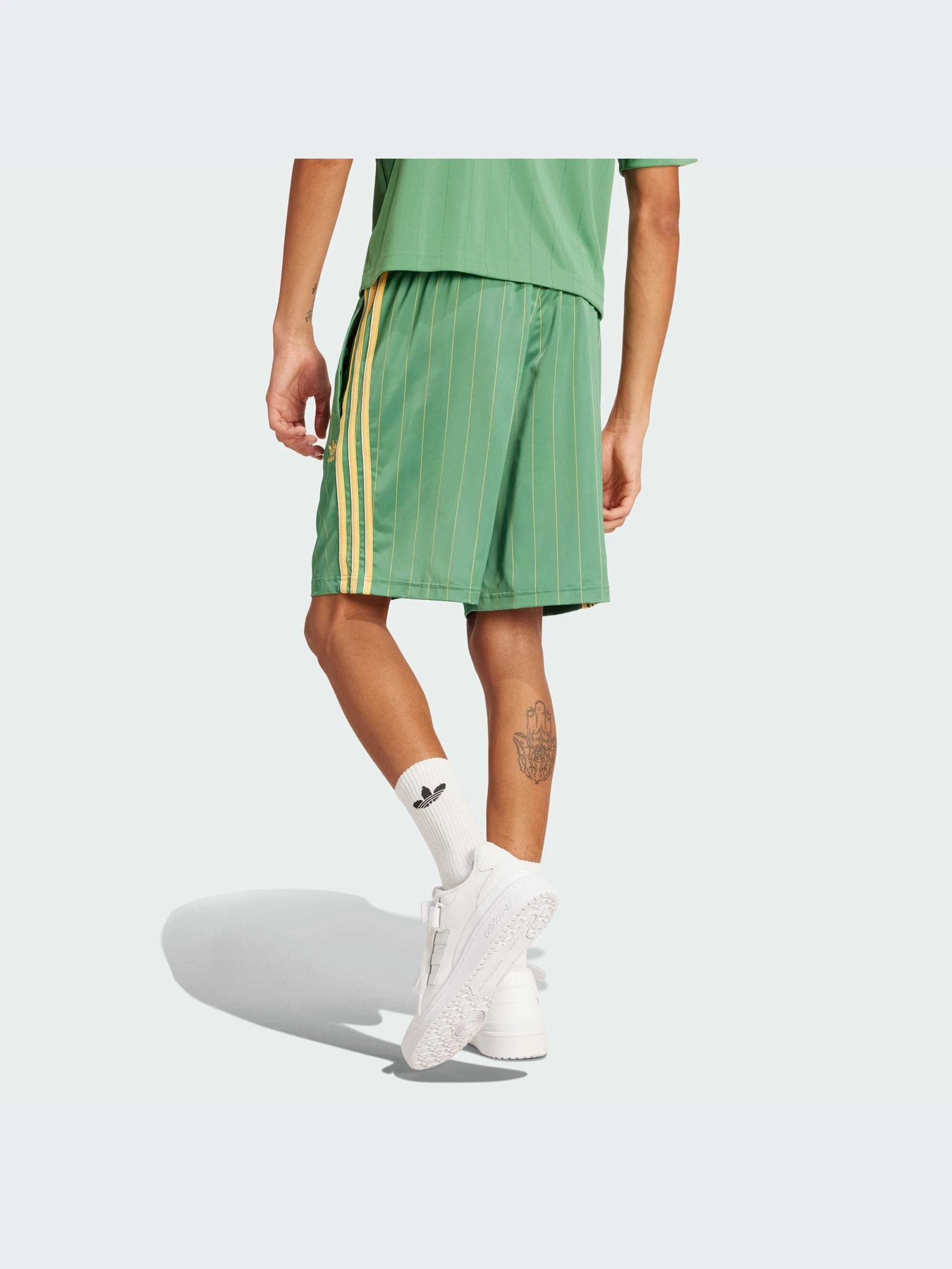Шорты Adidas модель IR9389-KZ Шорты Adidas модель IR9389-KZ Фото