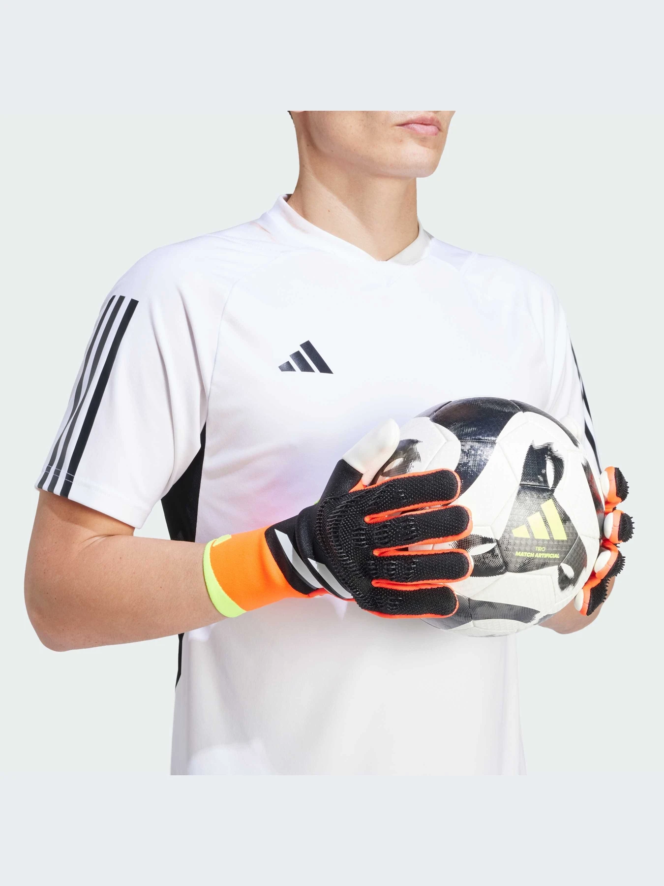 Перчатки для спорта Adidas модель IQ4034-KZ Перчатки для спорта Adidas модель IQ4034-KZ Фото