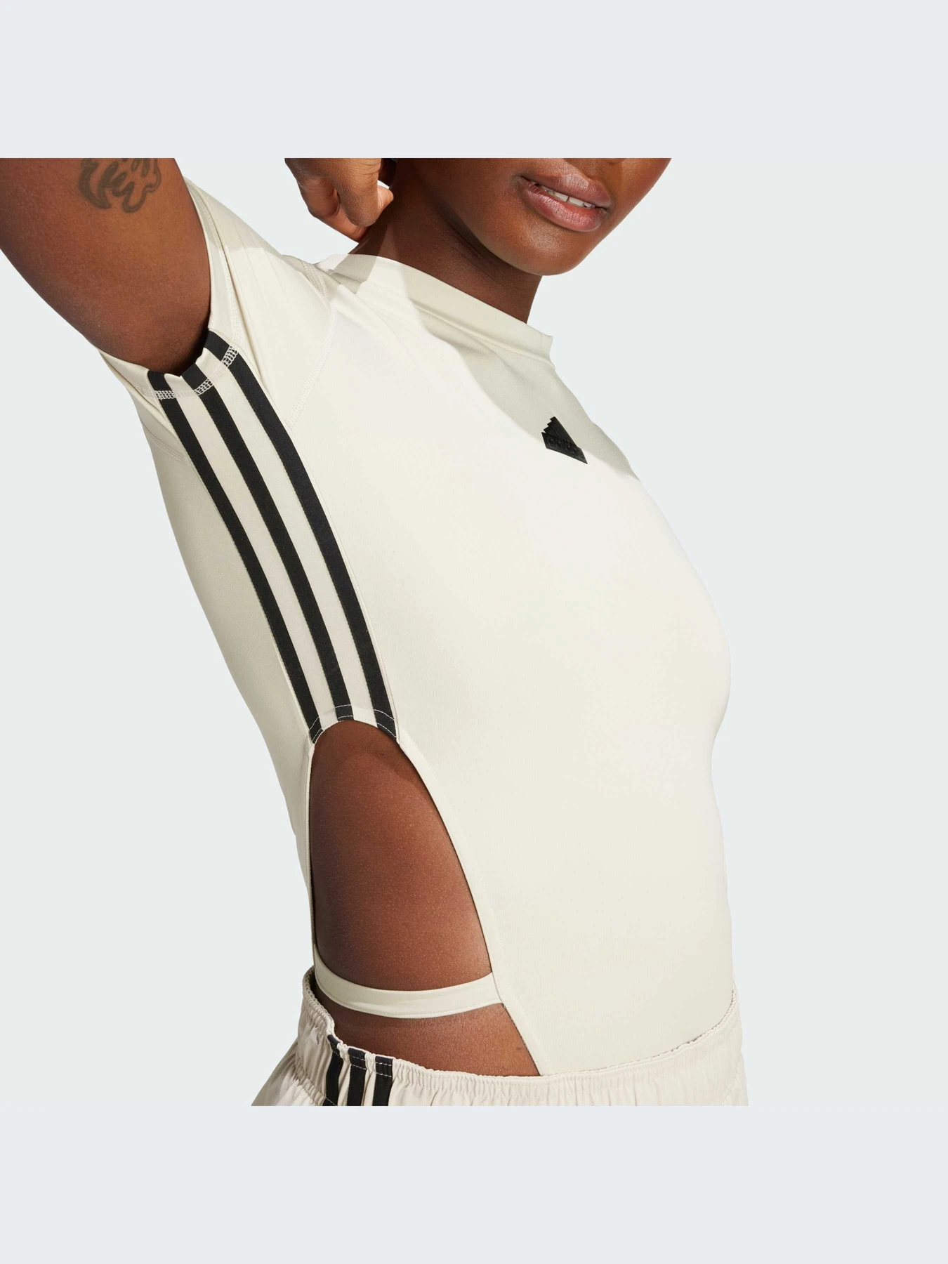 Боди и корсеты Adidas модель IS0895-KZ Боди и корсеты Adidas модель IS0895-KZ Фото