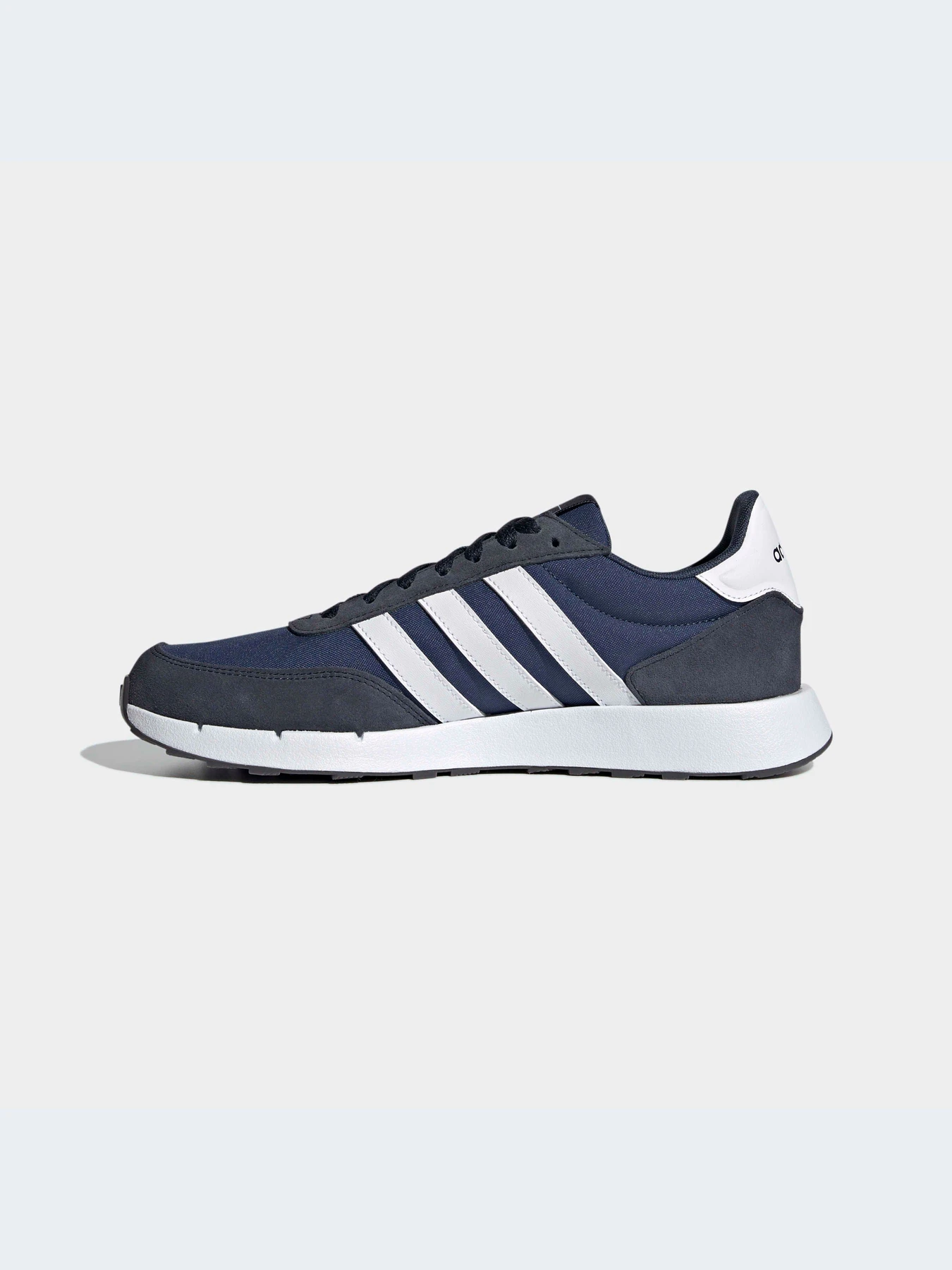 Кроссовки Adidas модель FZ0962-KZ Кроссовки Adidas модель FZ0962-KZ Фото