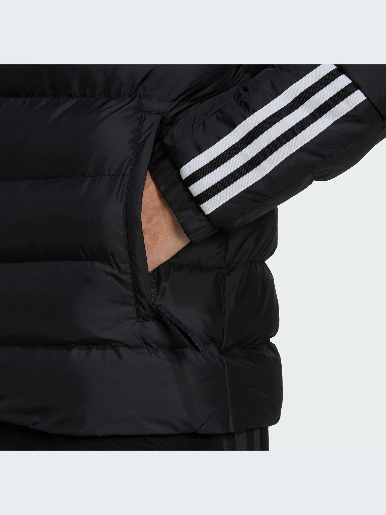 Куртки и дубленки Adidas 3 Stripes модель GT1674-KZ Куртки и дубленки Adidas 3 Stripes модель GT1674-KZ Фото