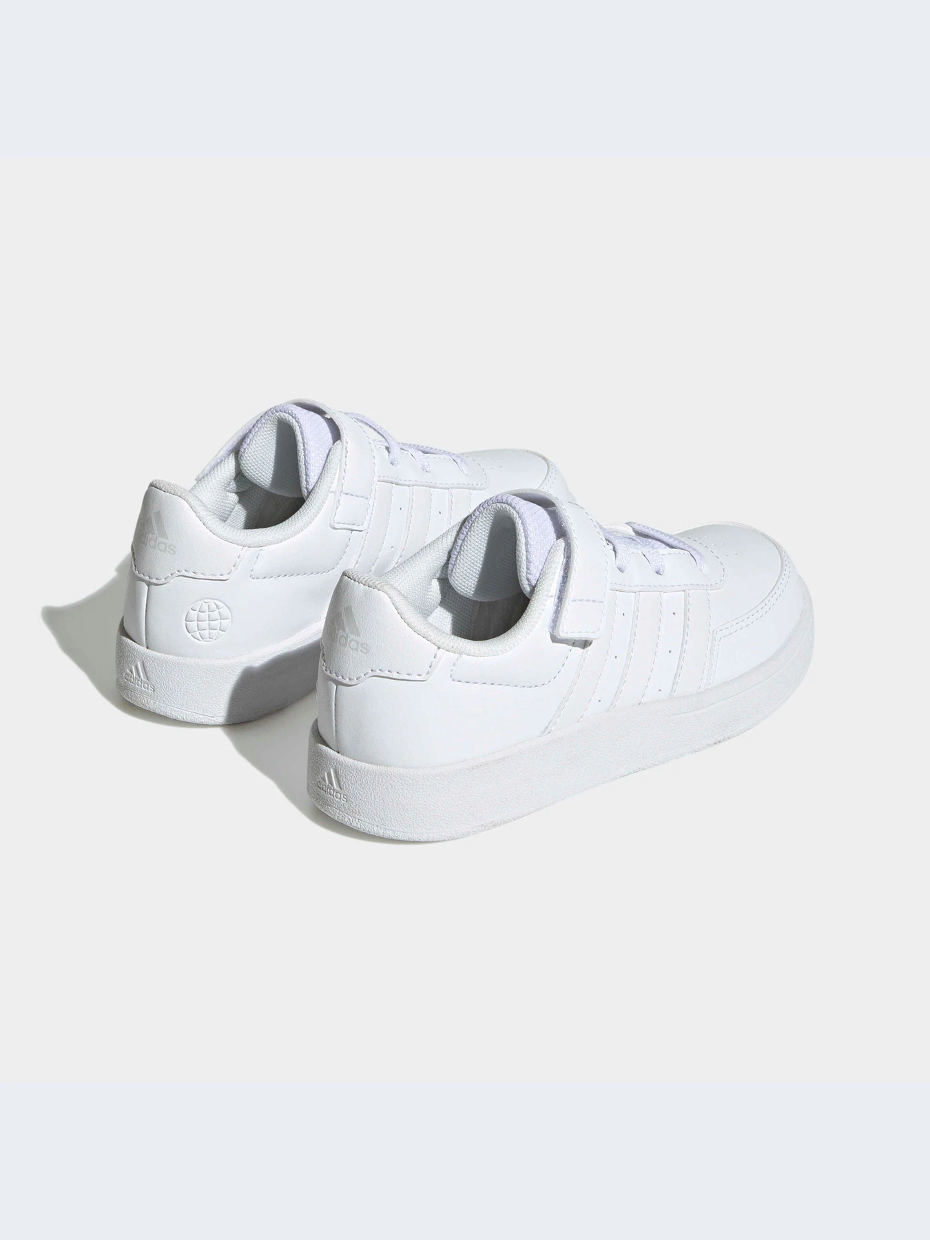 Кроссовки Adidas модель HP8969-KZ Кроссовки Adidas модель HP8969-KZ Фото