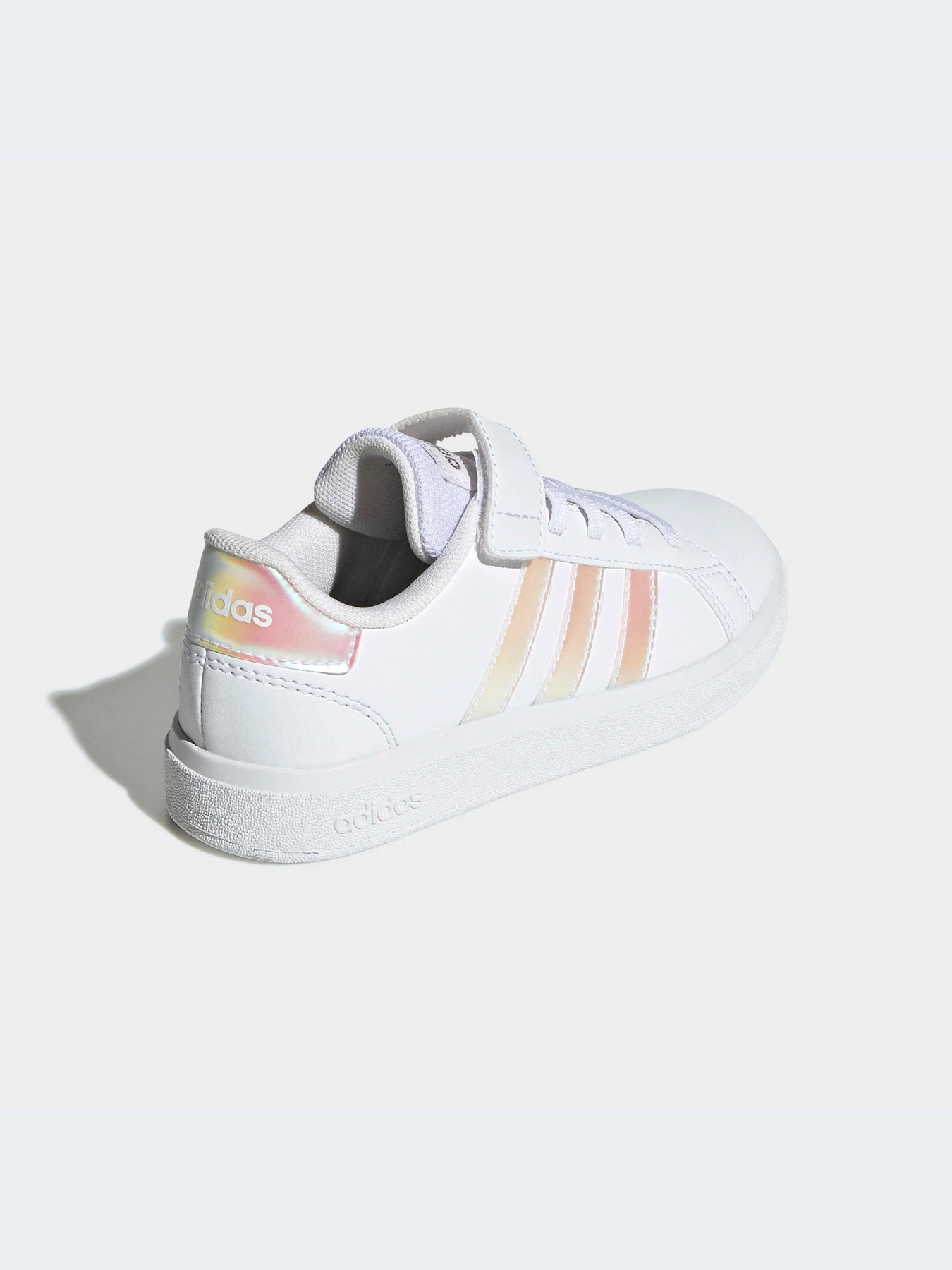 Кроссовки Adidas модель GY2327-KZ Кроссовки Adidas модель GY2327-KZ Фото