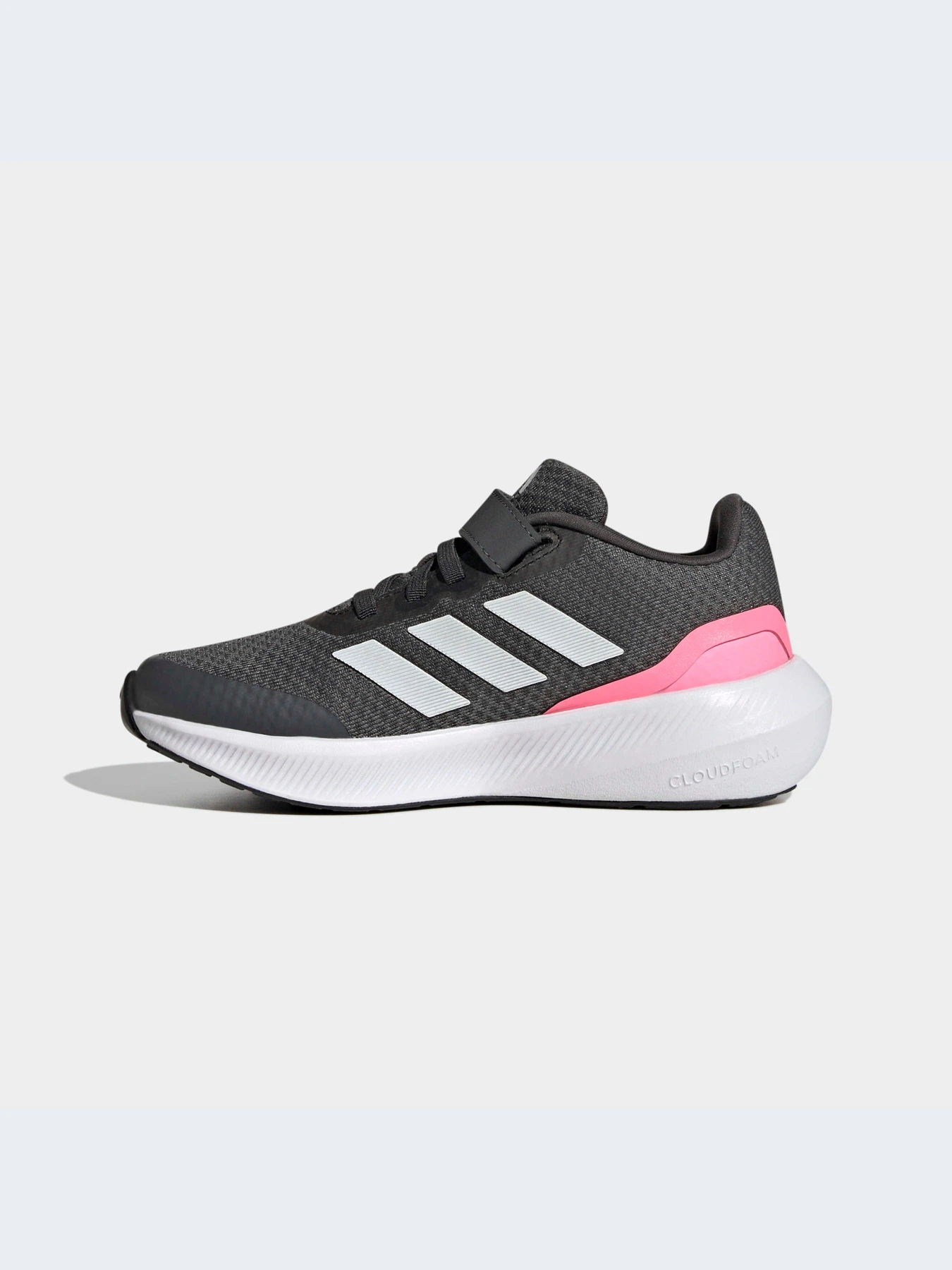 Кроссовки Adidas модель HP5873-KZ Кроссовки Adidas модель HP5873-KZ Фото
