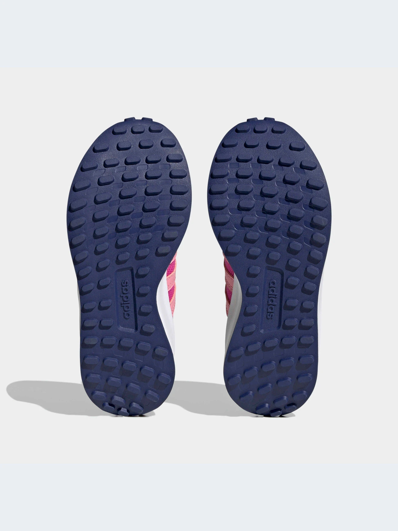Кроссовки Adidas модель HP7683-KZ Кроссовки Adidas модель HP7683-KZ Фото