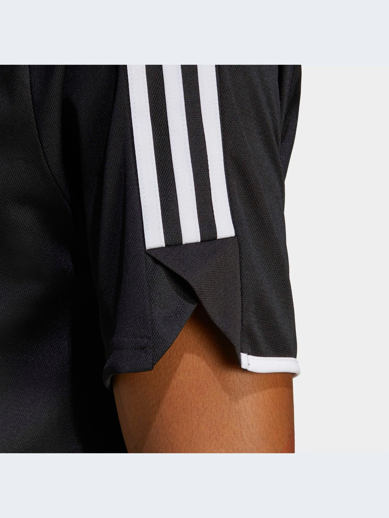 Футболки и поло Adidas Tiro модель HS3578-KZ Футболки и поло Adidas Tiro модель HS3578-KZ Фото