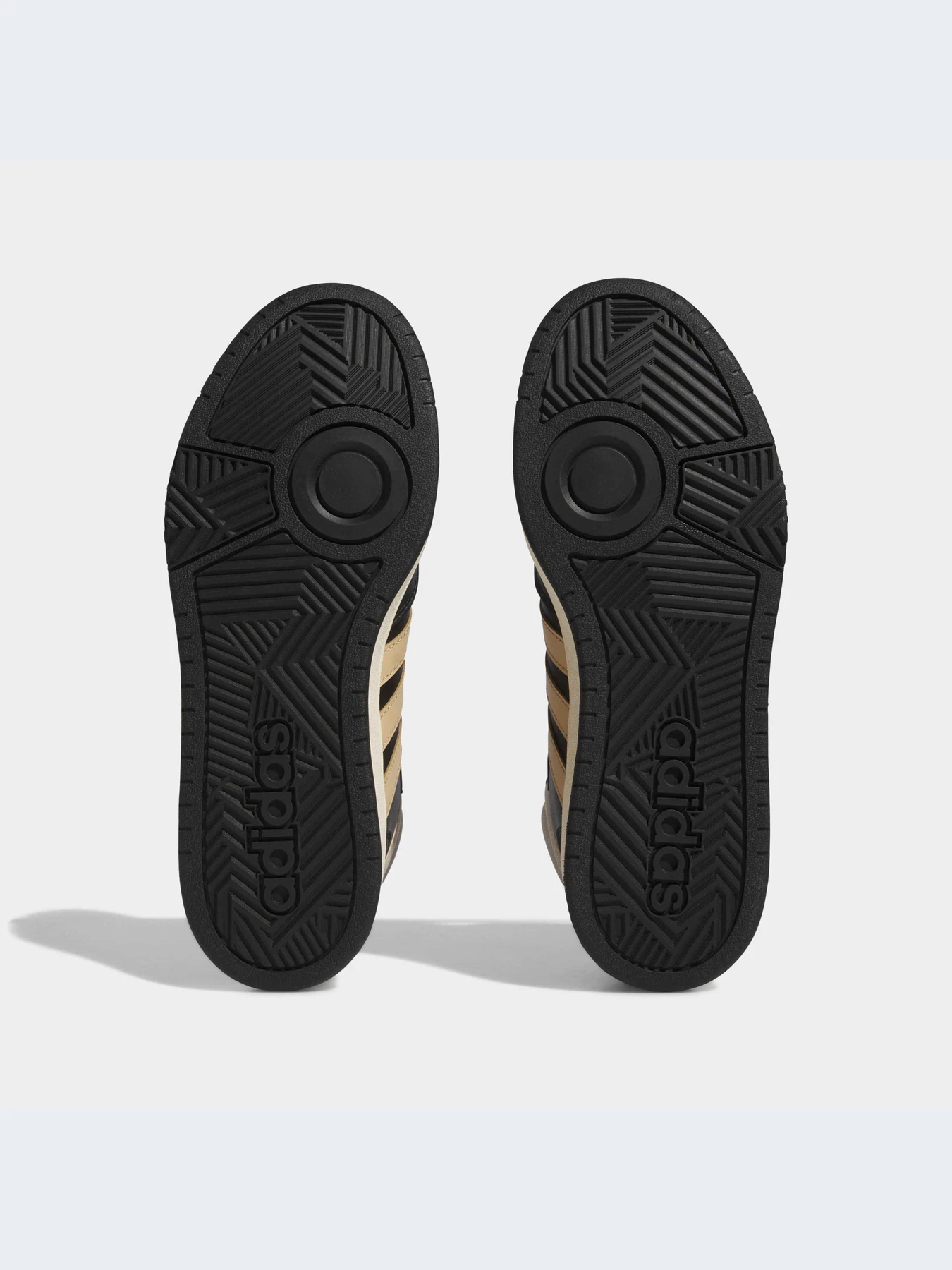 Кроссовки Adidas модель IG7927-KZ Кроссовки Adidas модель IG7927-KZ Фото