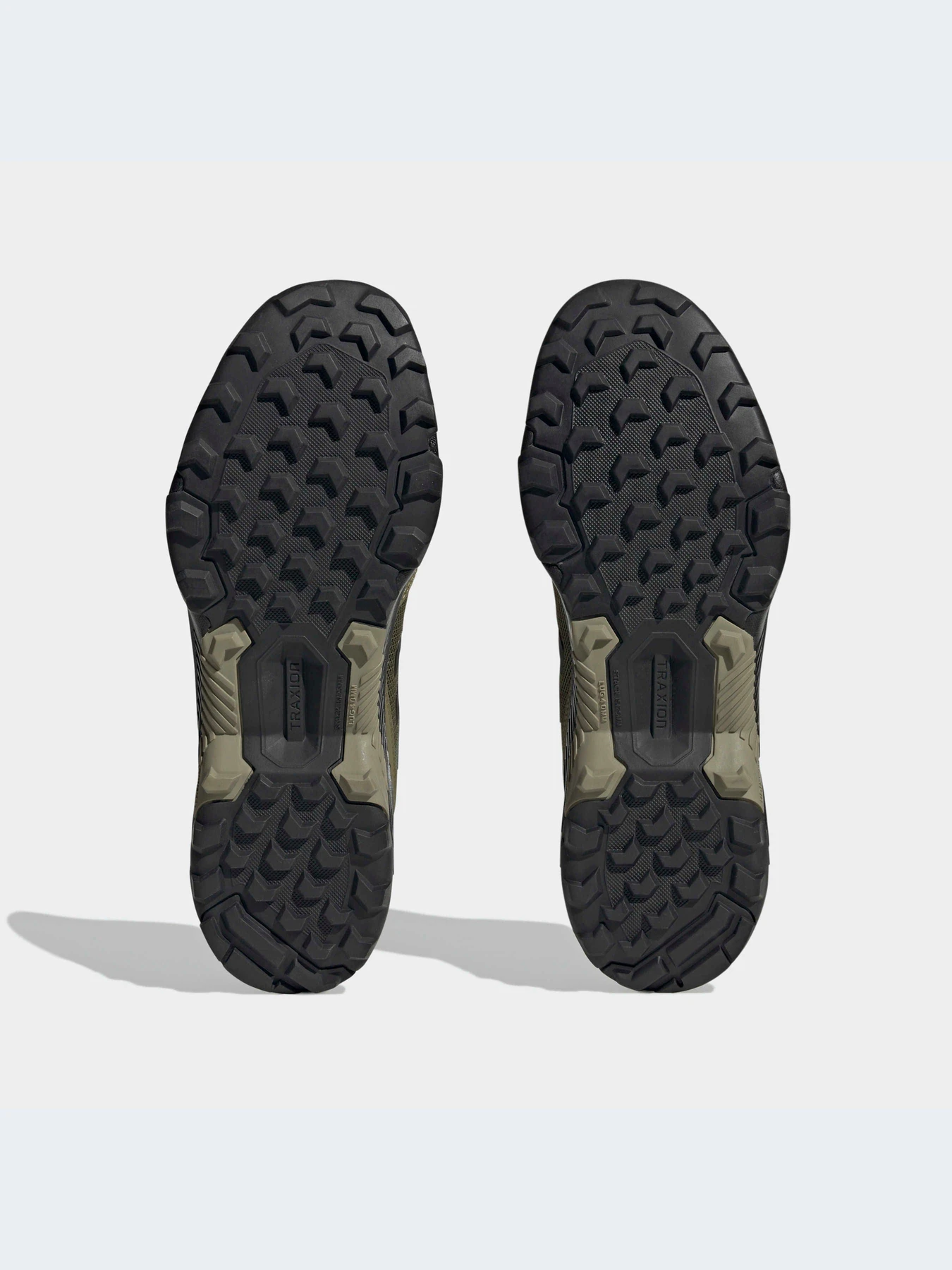 Кроссовки Adidas модель HP8607-KZ Кроссовки Adidas модель HP8607-KZ Фото