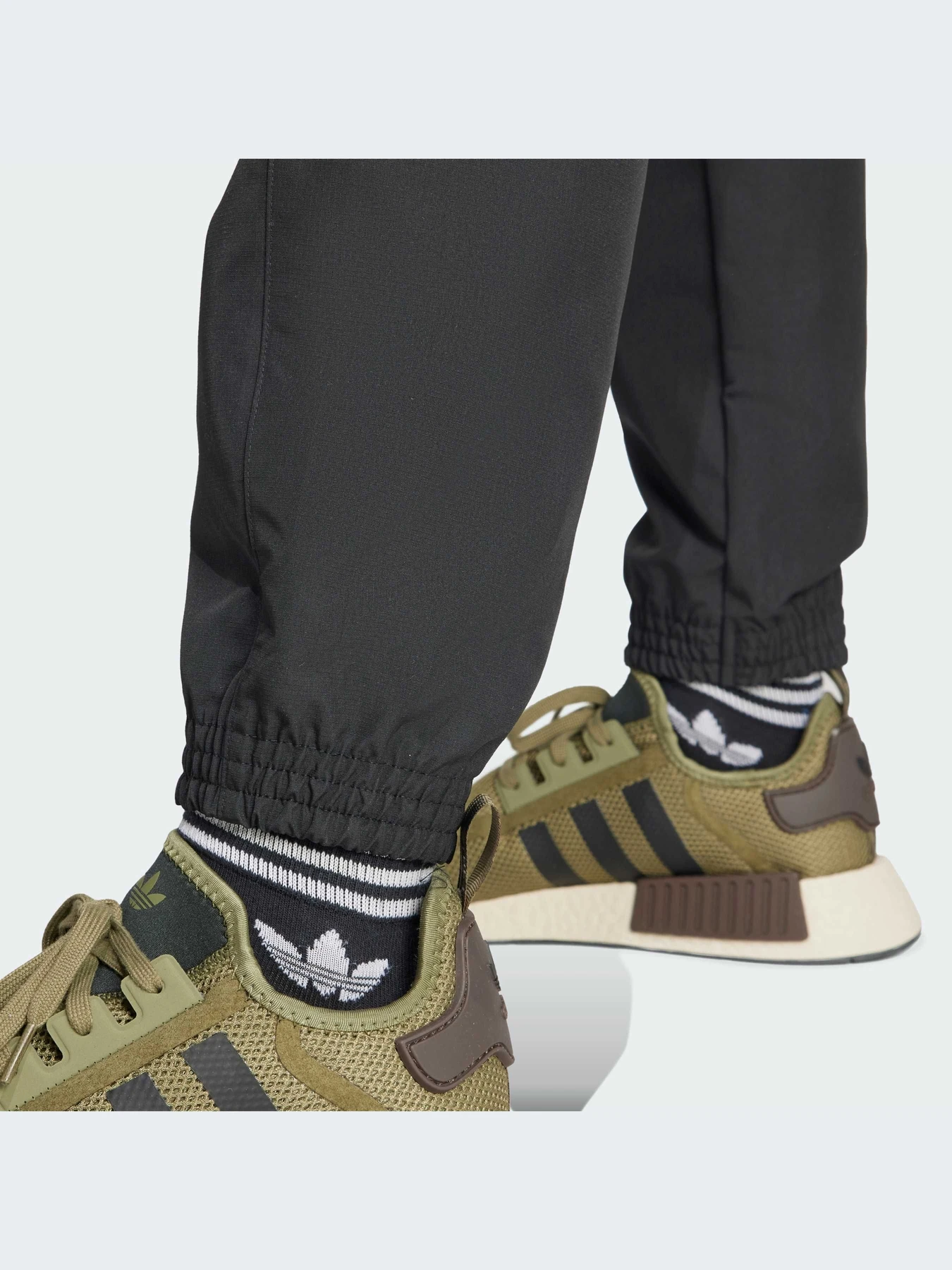 Брюки Adidas модель IR9442-KZ Брюки Adidas модель IR9442-KZ Фото