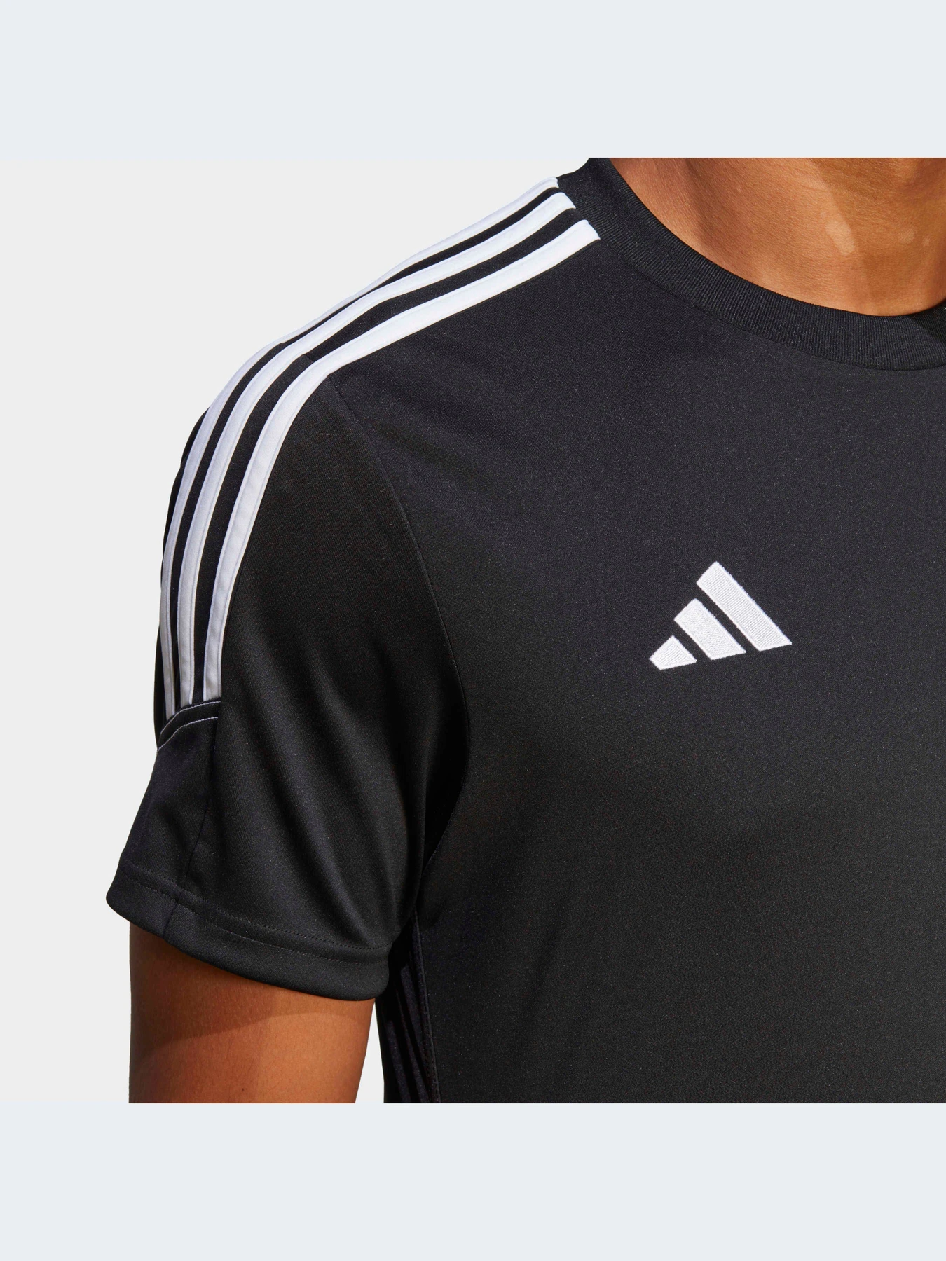 Футболки и поло Adidas Tiro модель HS9531-KZ Футболки и поло Adidas Tiro модель HS9531-KZ Фото