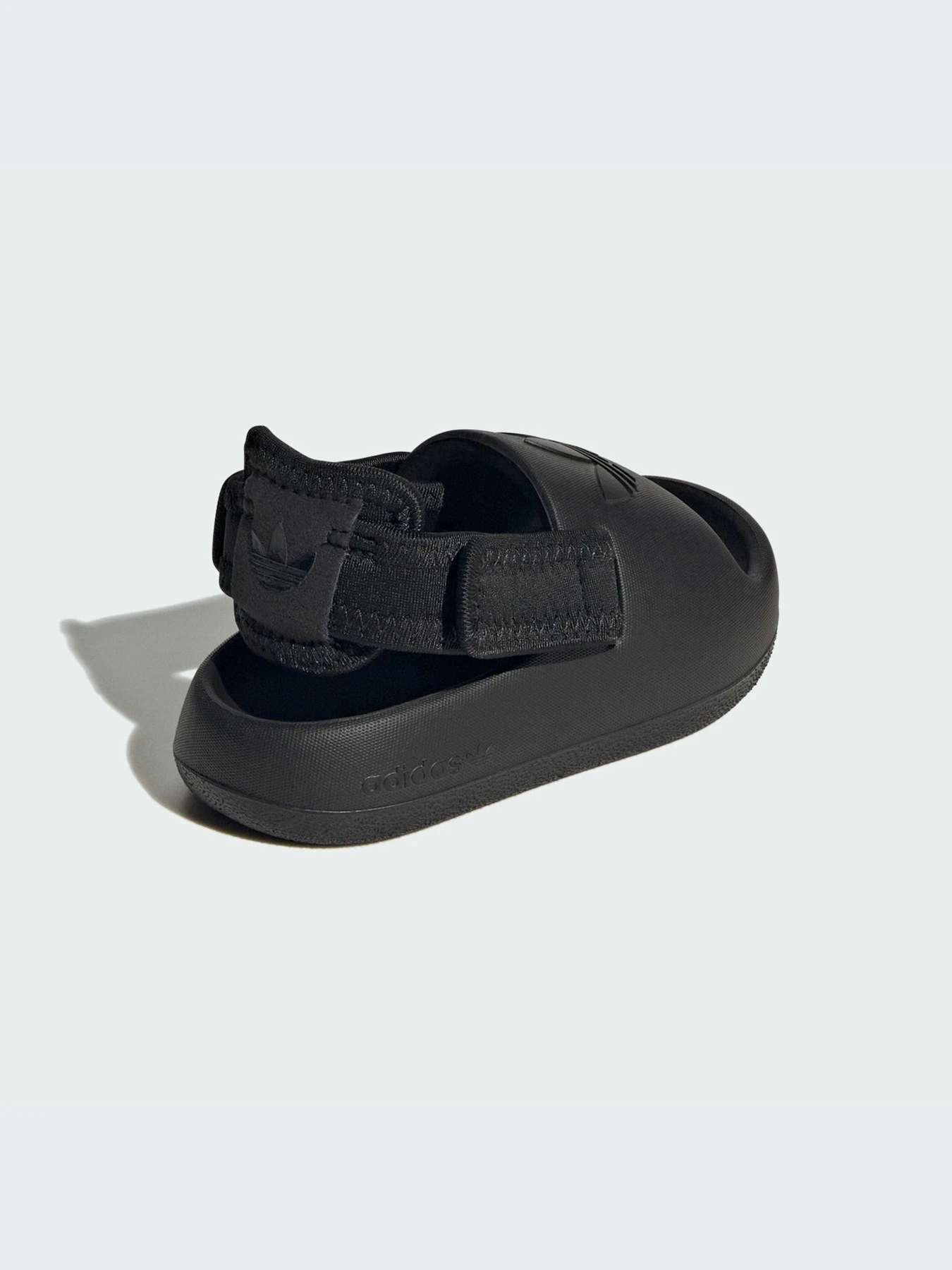 Сандалии Adidas Adilette модель IG8168-KZ Сандалии Adidas Adilette модель IG8168-KZ Фото