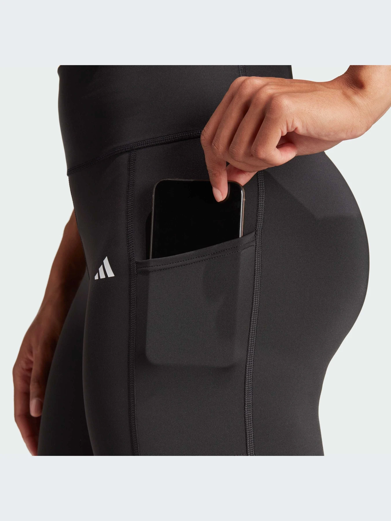 Шорты Adidas модель IQ2686-KZ Шорты Adidas модель IQ2686-KZ Фото