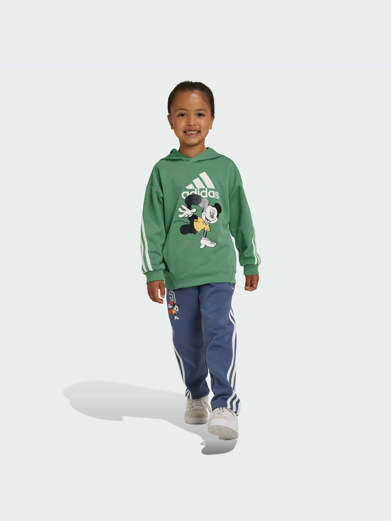 Худи и свитшоты Adidas модель IW0672-KZ Худи и свитшоты Adidas модель IW0672-KZ Фото