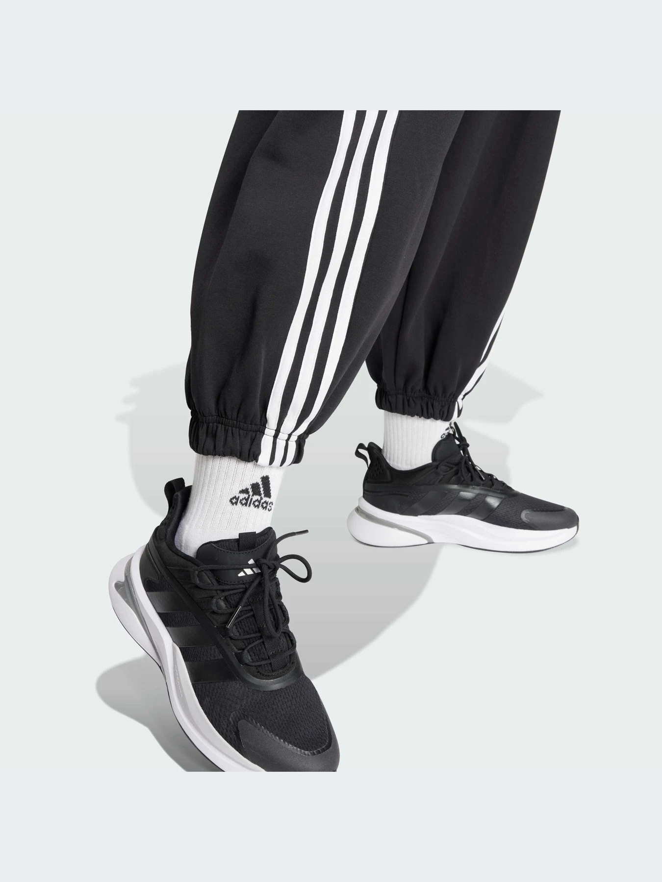 Брюки Adidas модель IV7510-KZ Брюки Adidas модель IV7510-KZ Фото