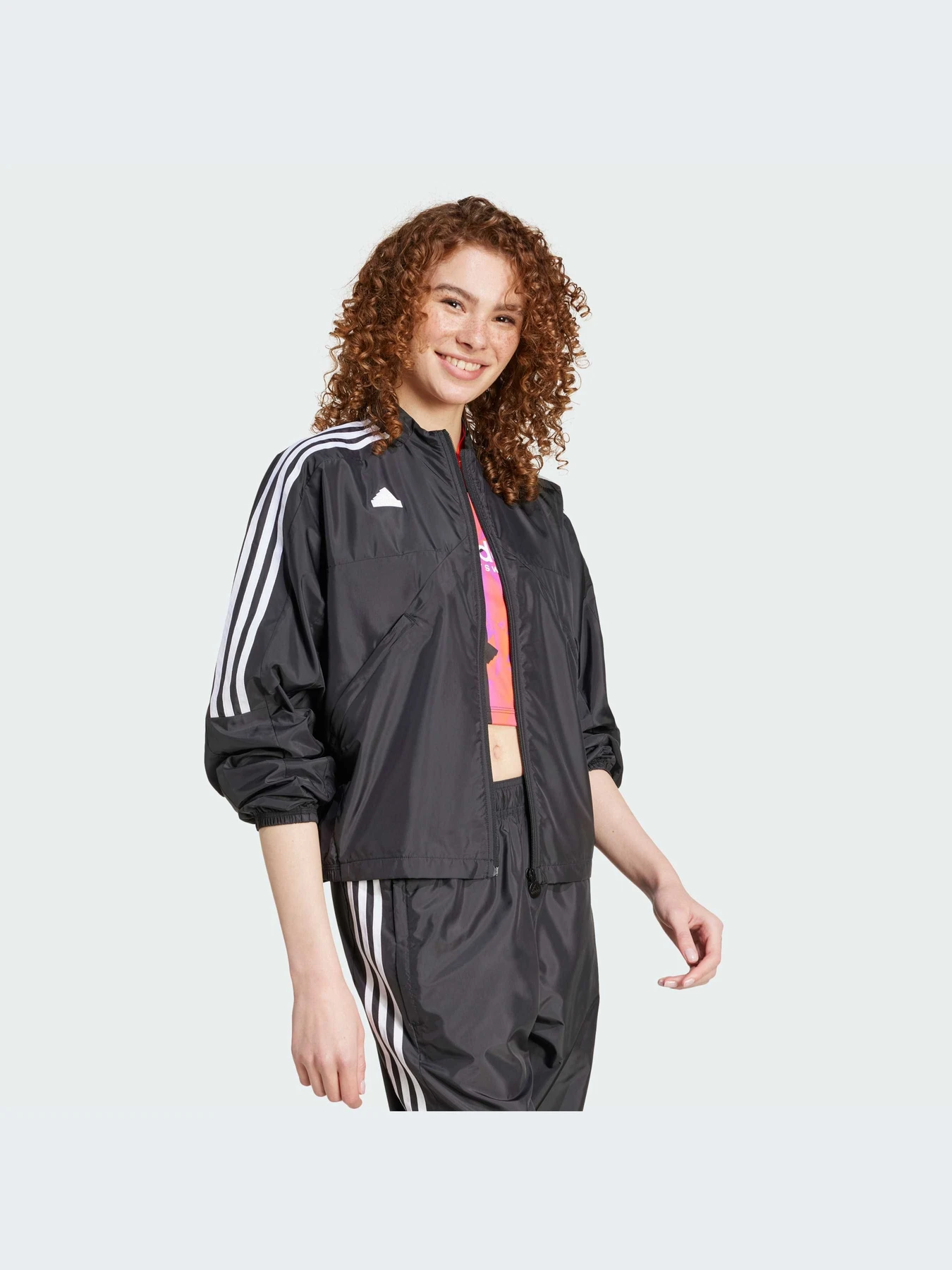 Худи и свитшоты Adidas модель IX3511-KZ Худи и свитшоты Adidas модель IX3511-KZ Фото