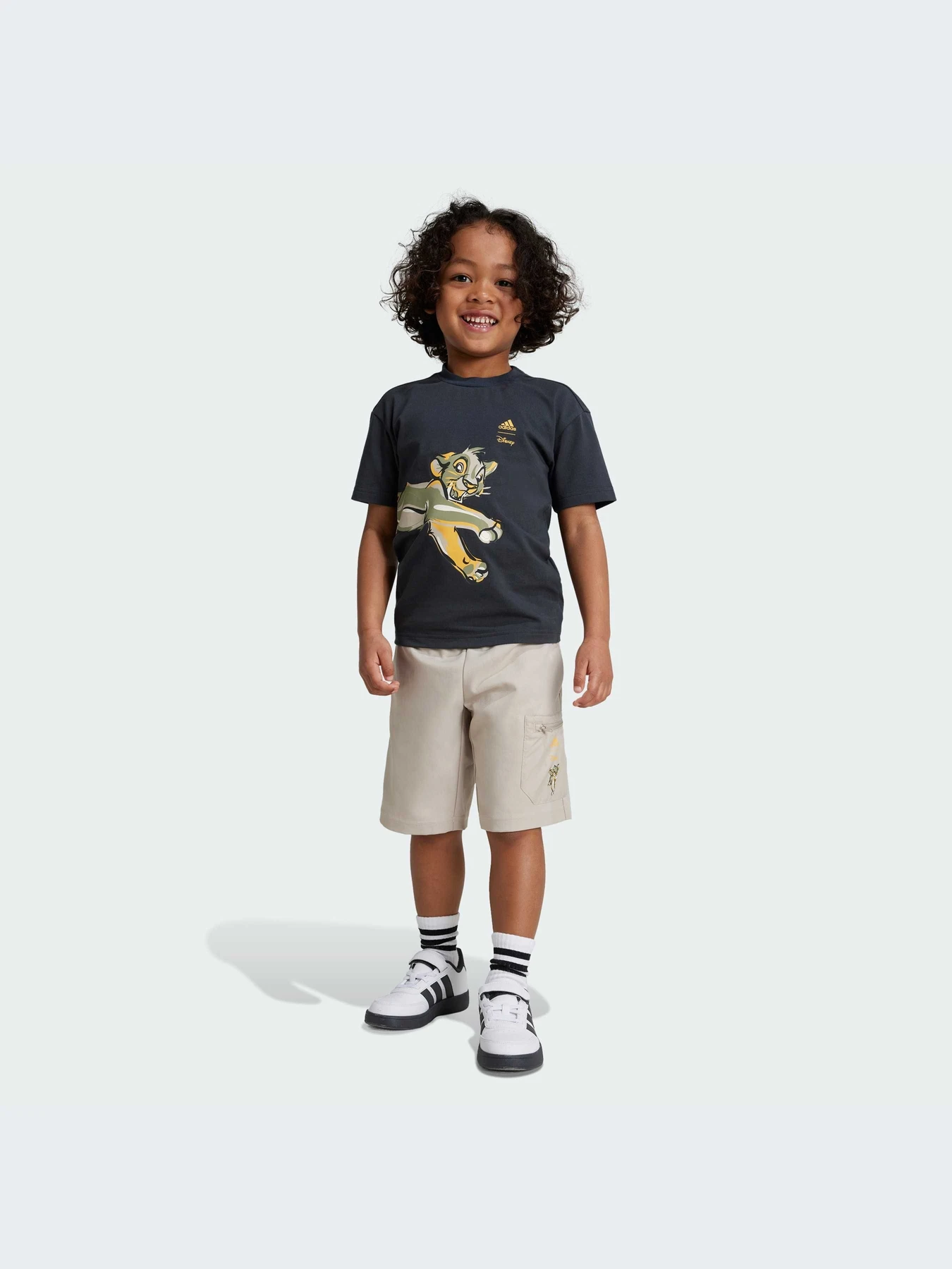 Костюмы Adidas Disney модель IV9639-KZ Костюмы Adidas Disney модель IV9639-KZ Фото