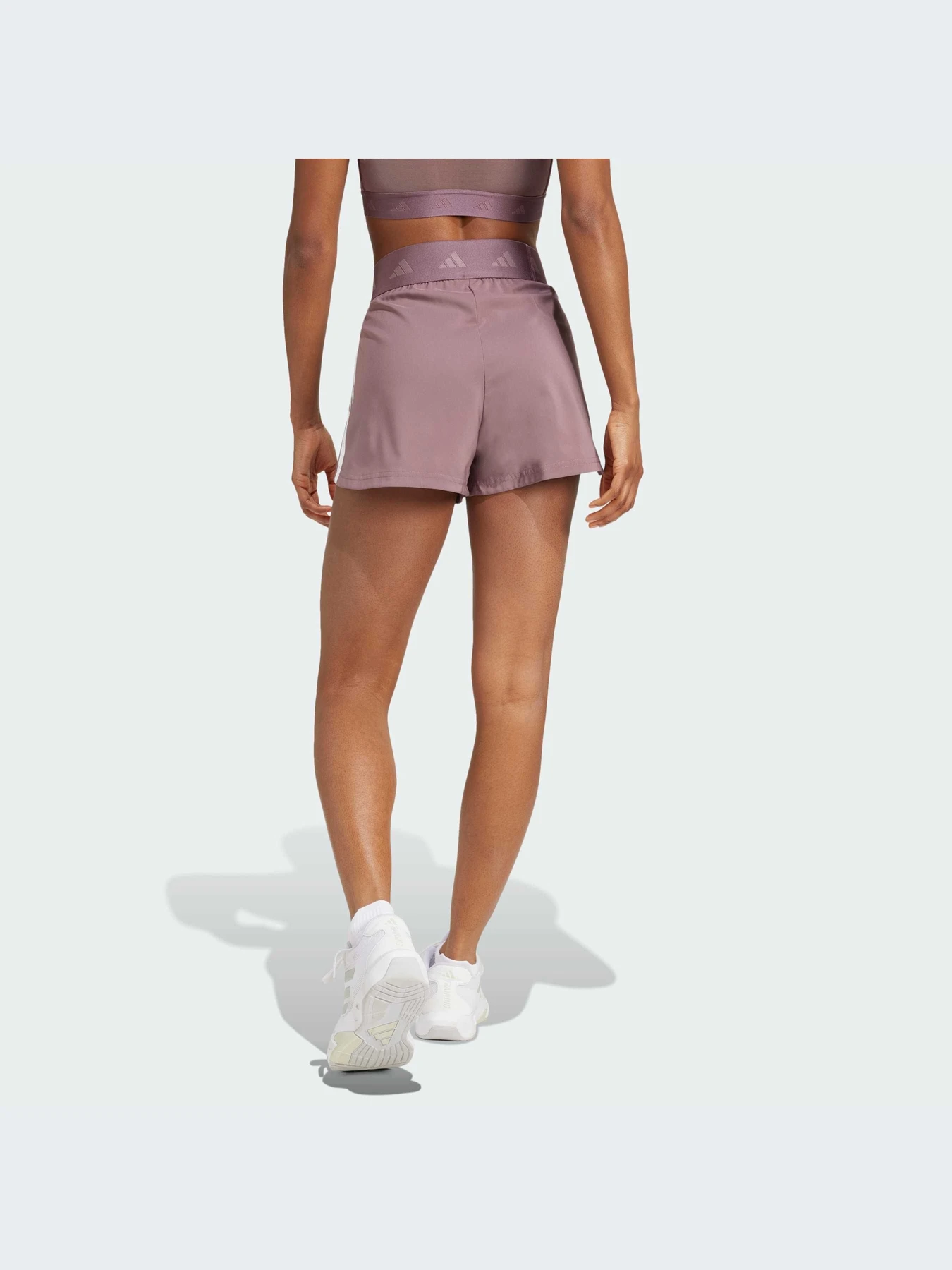 Шорты Adidas модель IX3220-KZ Шорты Adidas модель IX3220-KZ Фото