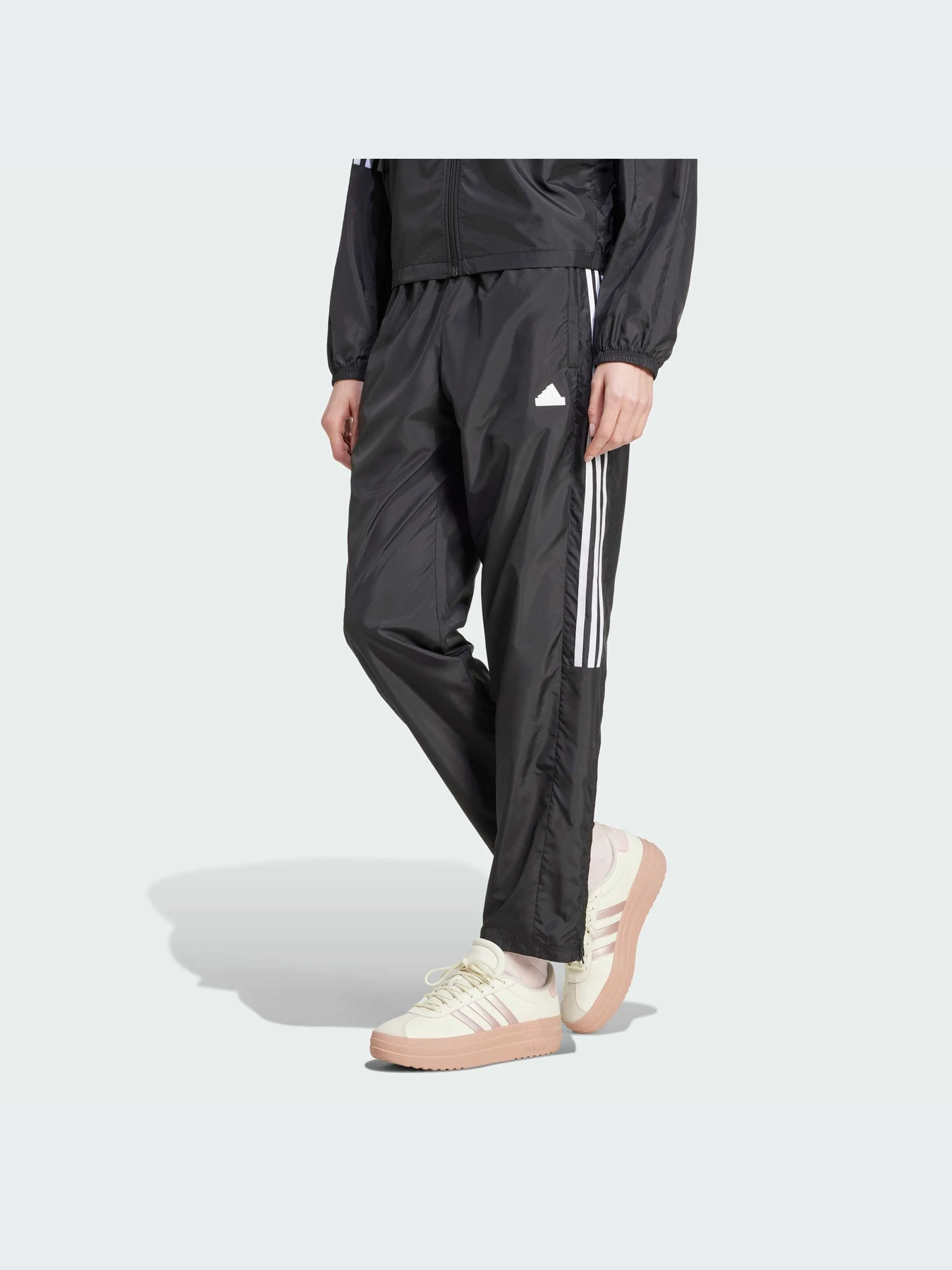Брюки Adidas модель IX3515-KZ Брюки Adidas модель IX3515-KZ Фото
