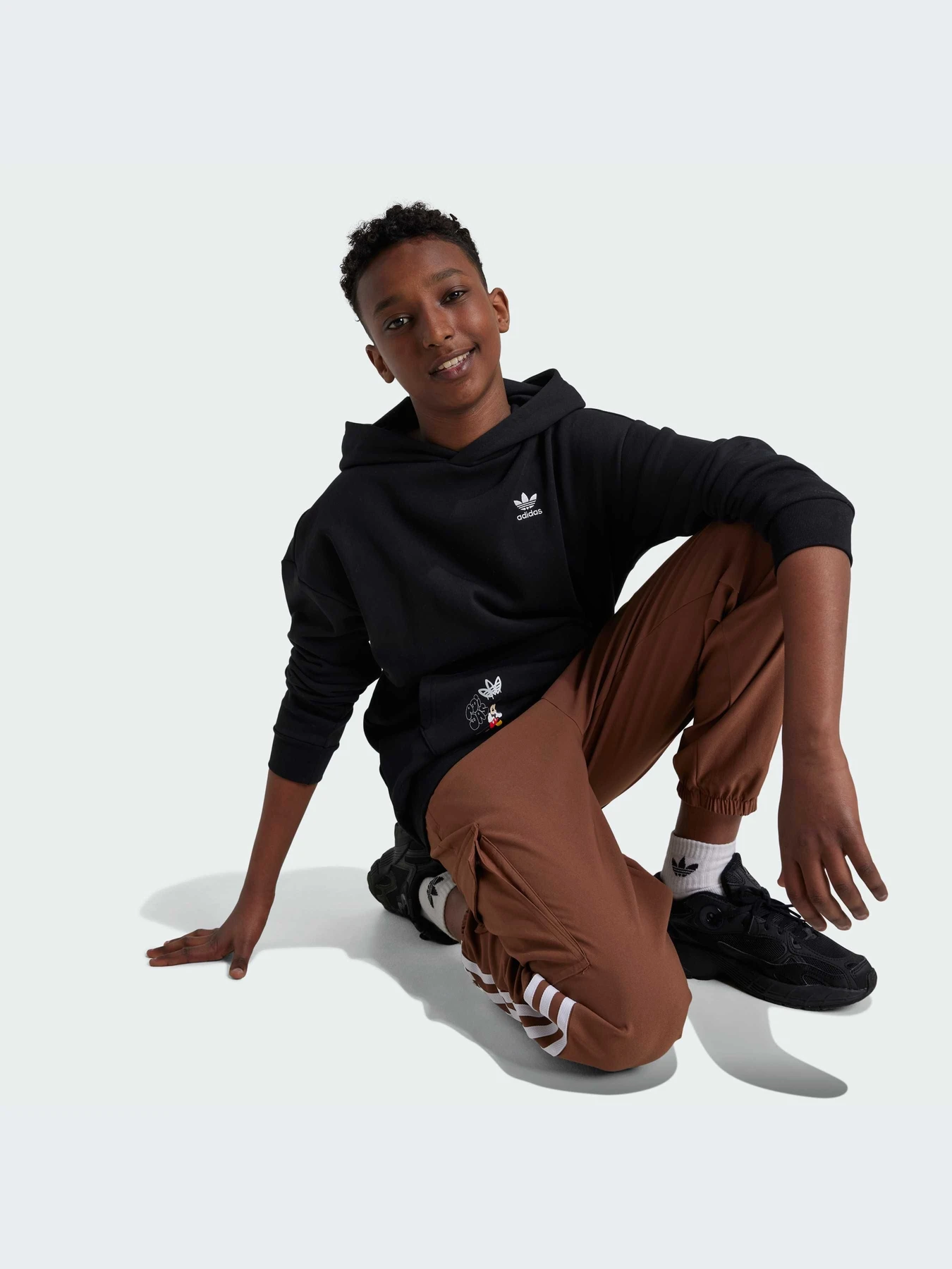 Худи и свитшоты Adidas модель IX6427-KZ Худи и свитшоты Adidas модель IX6427-KZ Фото