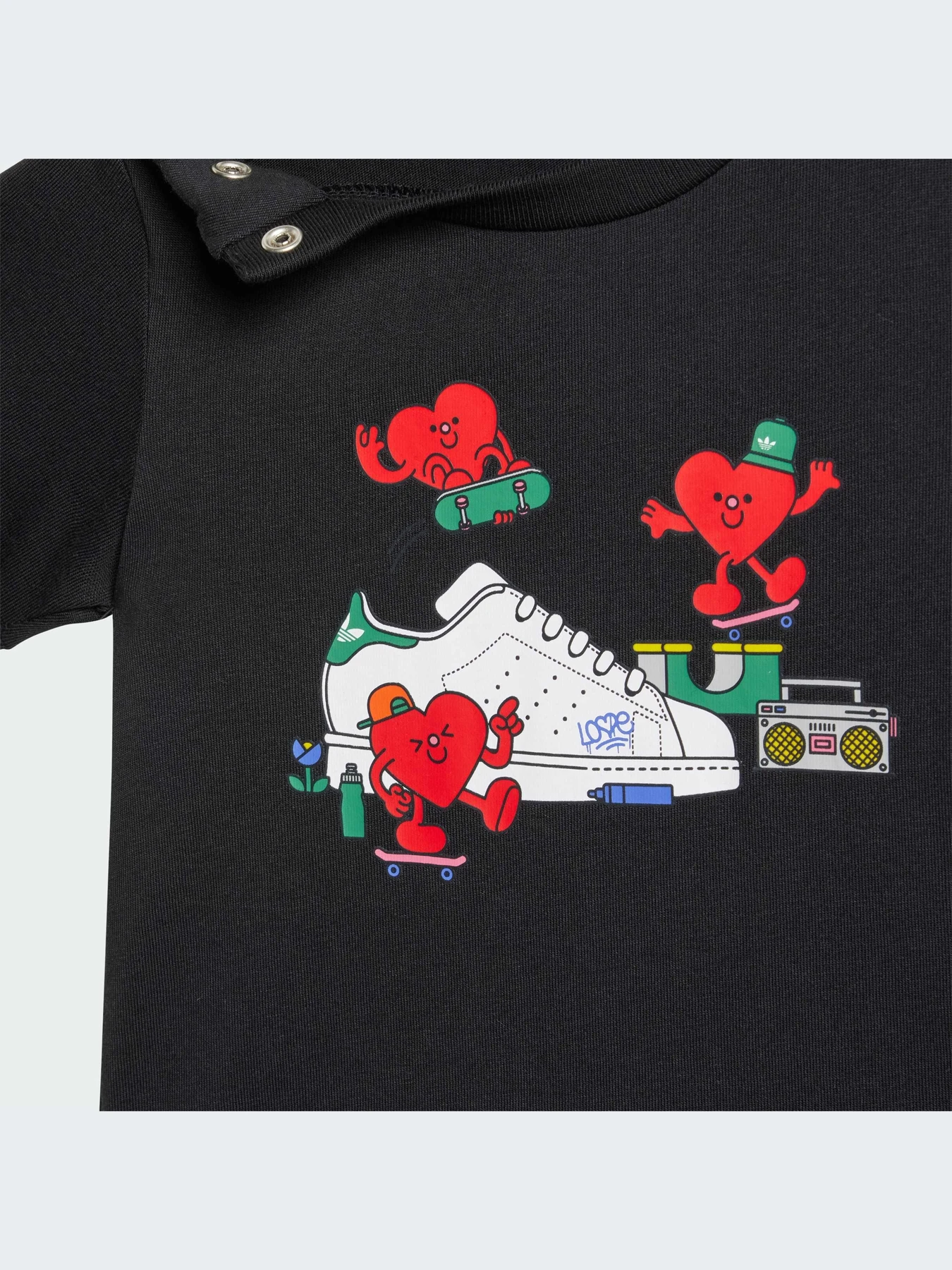 Футболки и поло Adidas Graphics модель IY5459-KZ Футболки и поло Adidas Graphics модель IY5459-KZ Фото