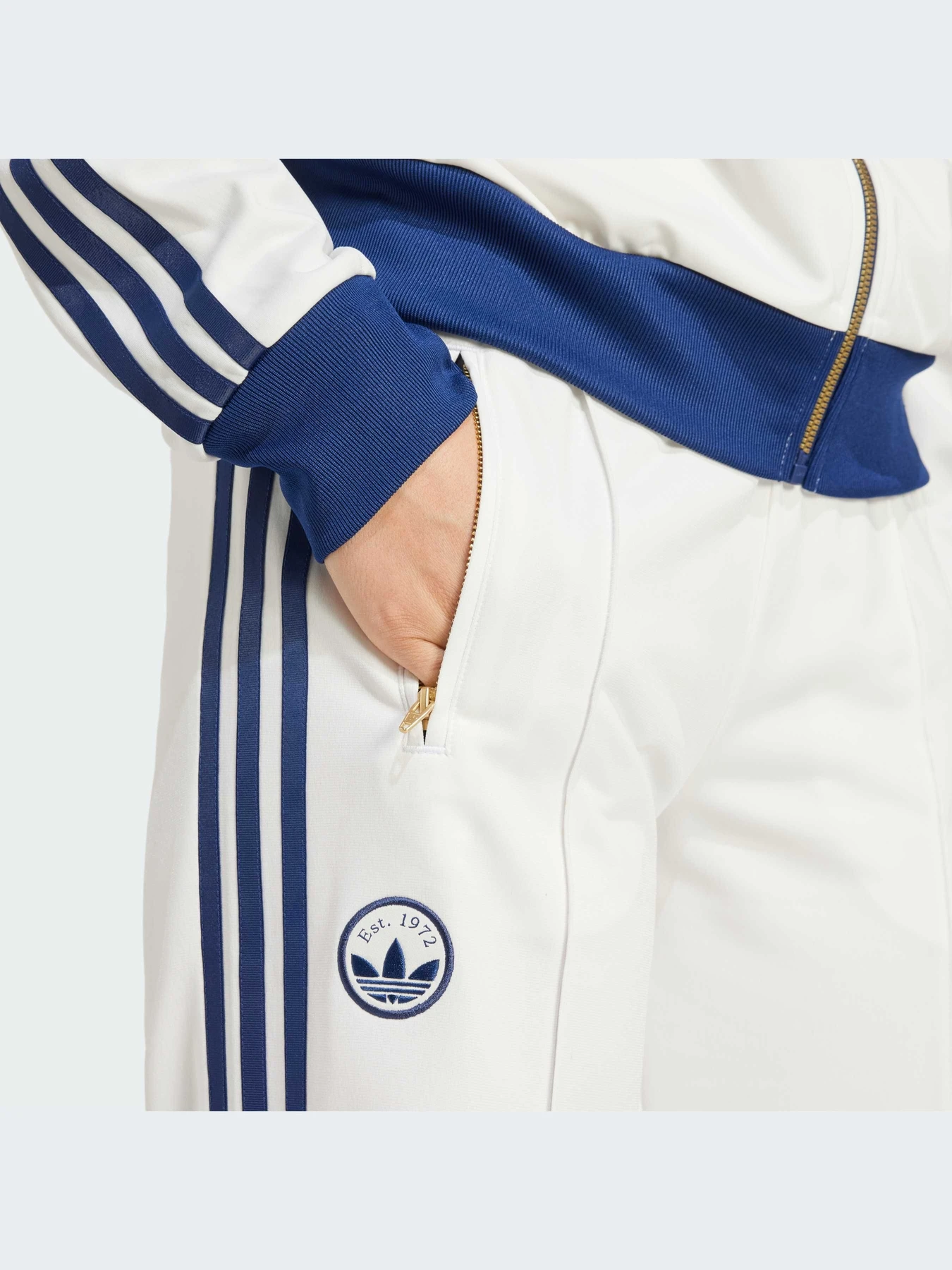 Брюки Adidas модель IX3551-KZ Брюки Adidas модель IX3551-KZ Фото