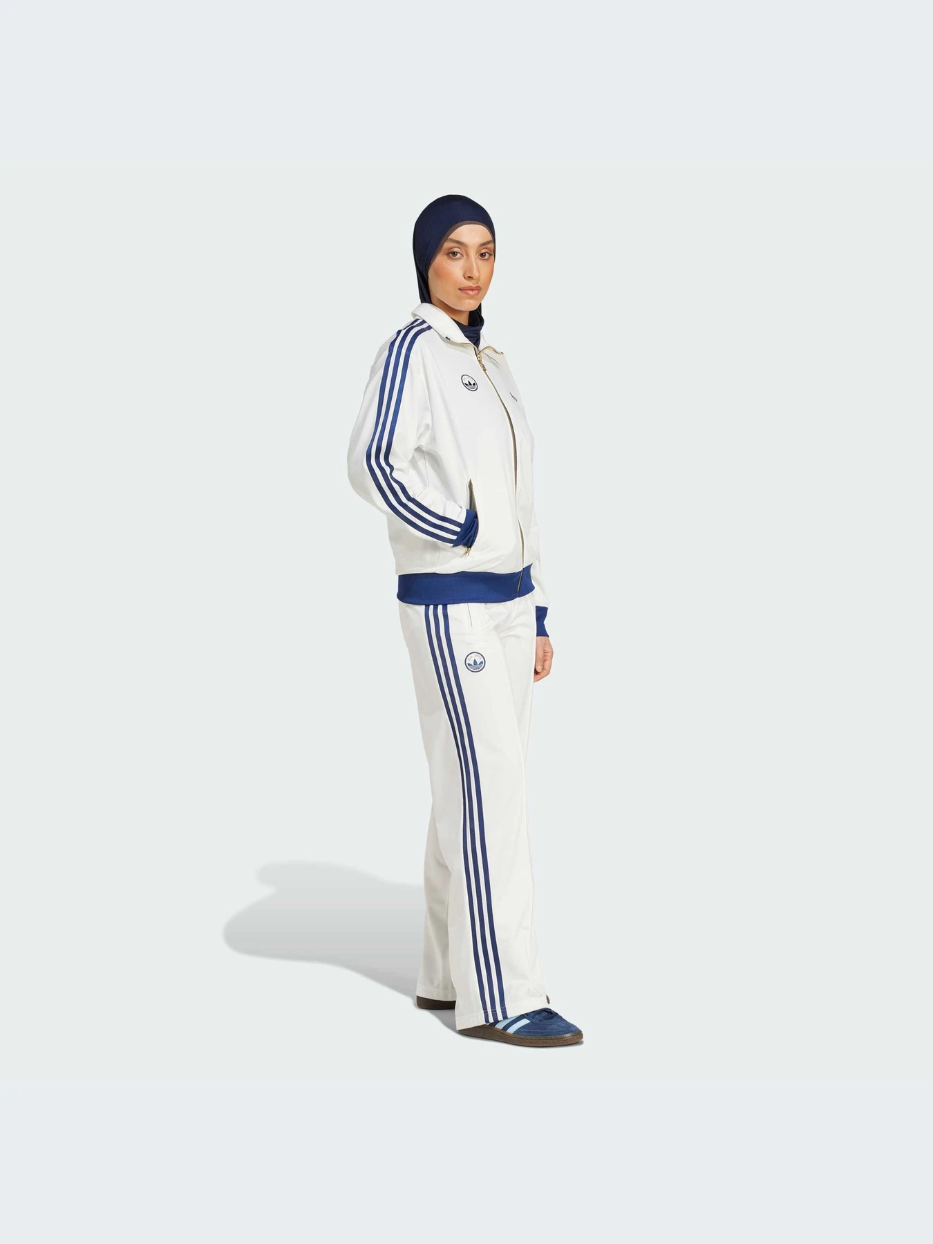 Брюки Adidas модель IX3551-KZ Брюки Adidas модель IX3551-KZ Фото