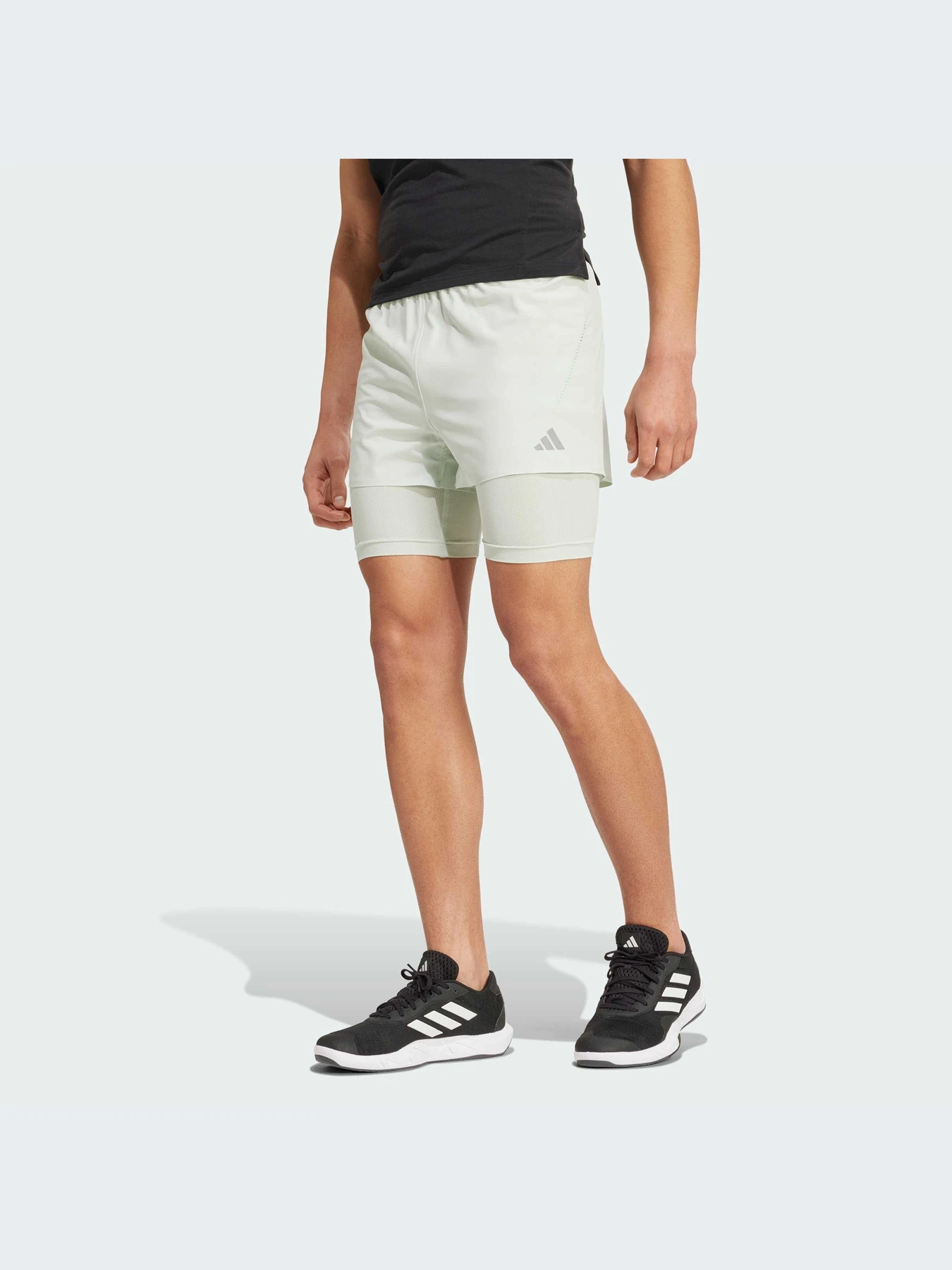 Шорты Adidas модель IX9074-KZ Шорты Adidas модель IX9074-KZ Фото