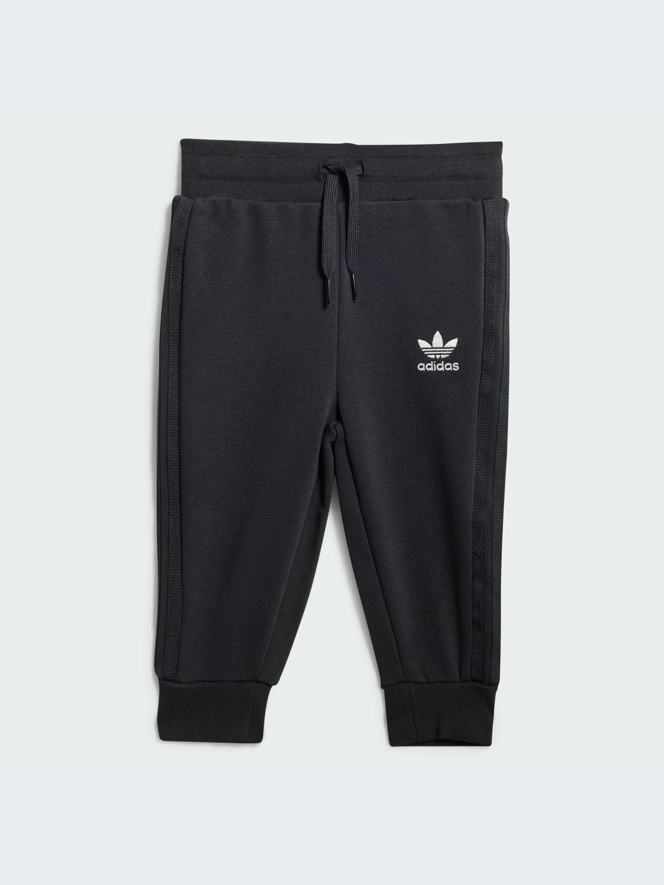 Костюмы Adidas модель IX6430-KZ Костюмы Adidas модель IX6430-KZ Фото