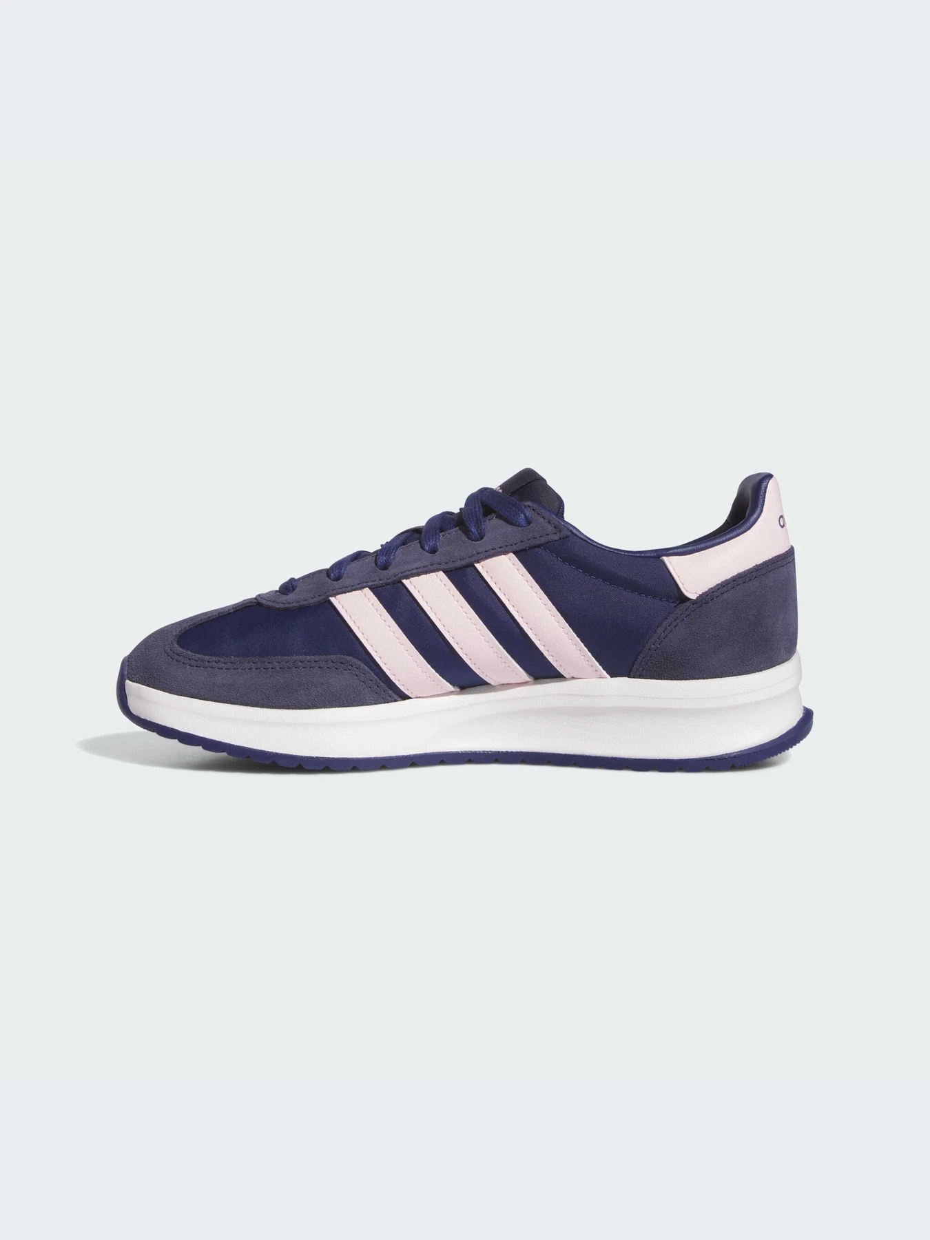 Кроссовки Adidas модель IH8601-KZ Кроссовки Adidas модель IH8601-KZ Фото