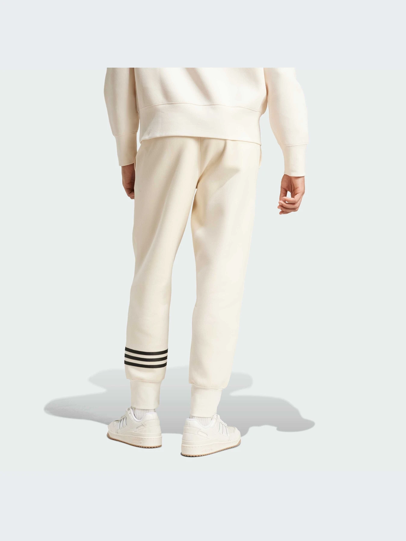 Брюки Adidas Adicolor модель JF9153-KZ Брюки Adidas Adicolor модель JF9153-KZ Фото