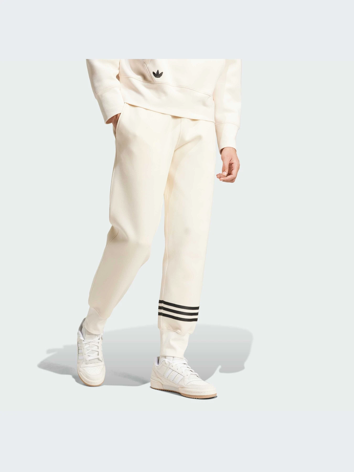 Брюки Adidas Adicolor модель JF9153-KZ Брюки Adidas Adicolor модель JF9153-KZ Фото
