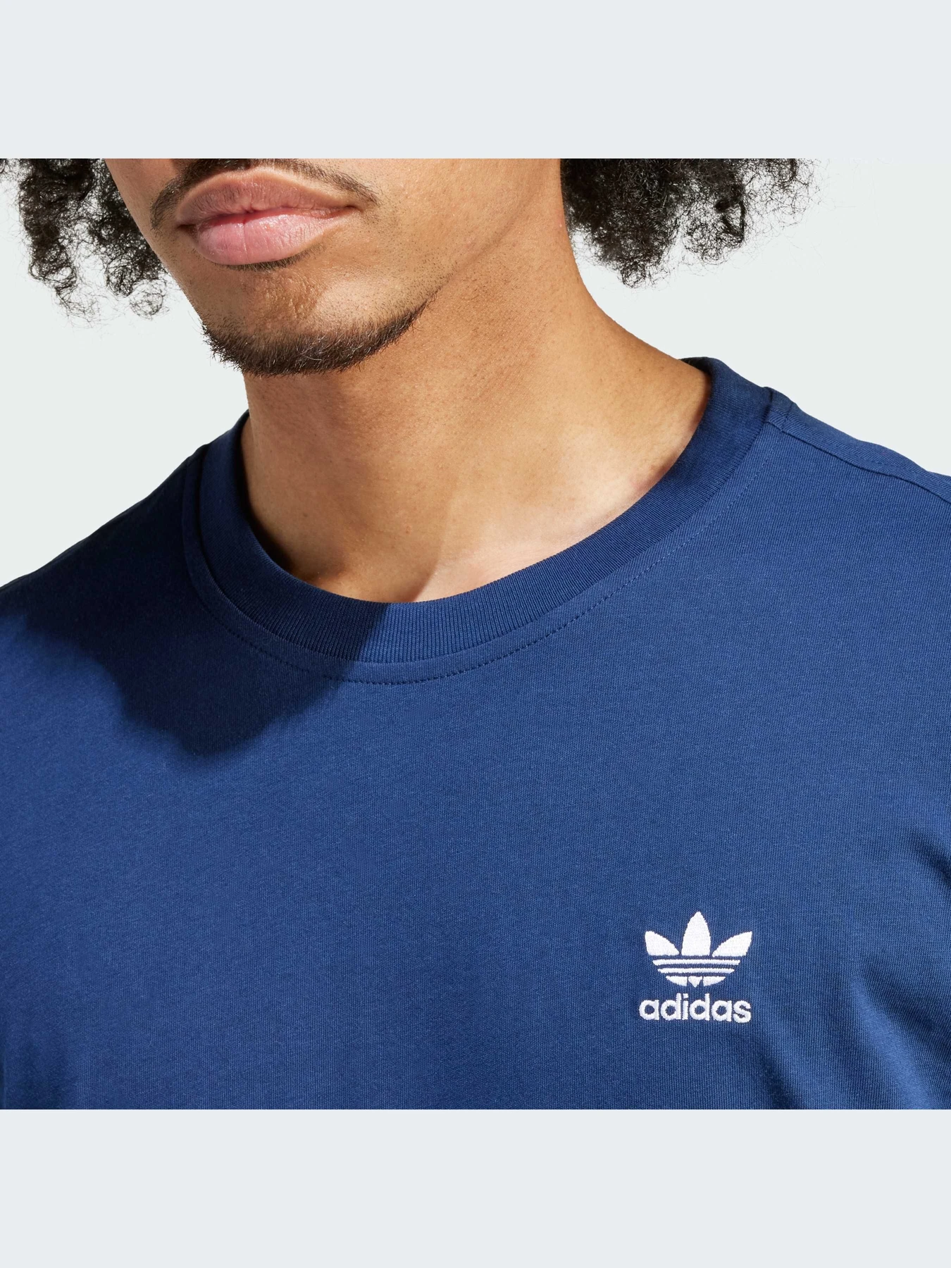 Футболки и поло Adidas модель IR9693-KZ Футболки и поло Adidas модель IR9693-KZ Фото