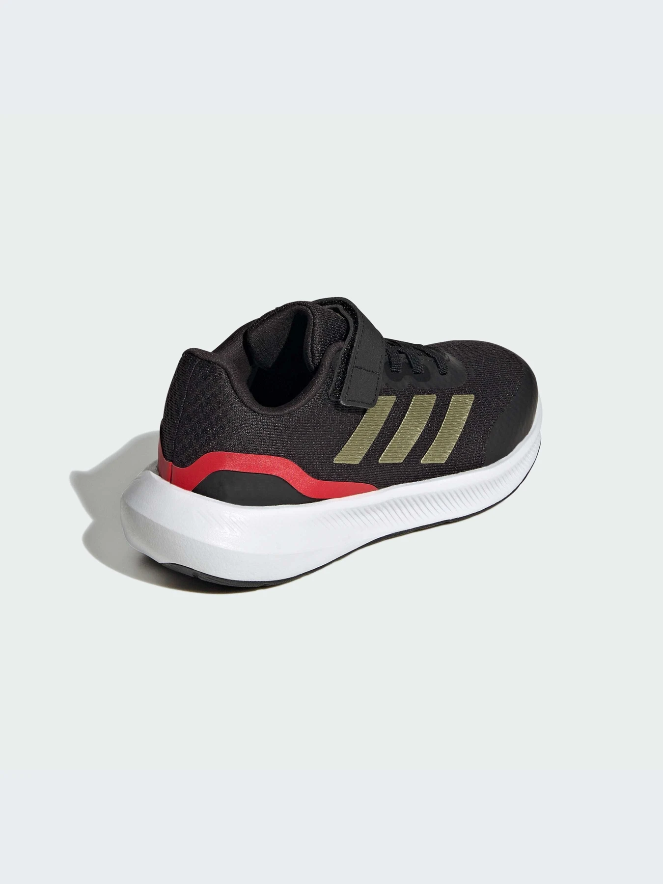 Кроссовки Adidas модель IG5384-KZ Кроссовки Adidas модель IG5384-KZ Фото