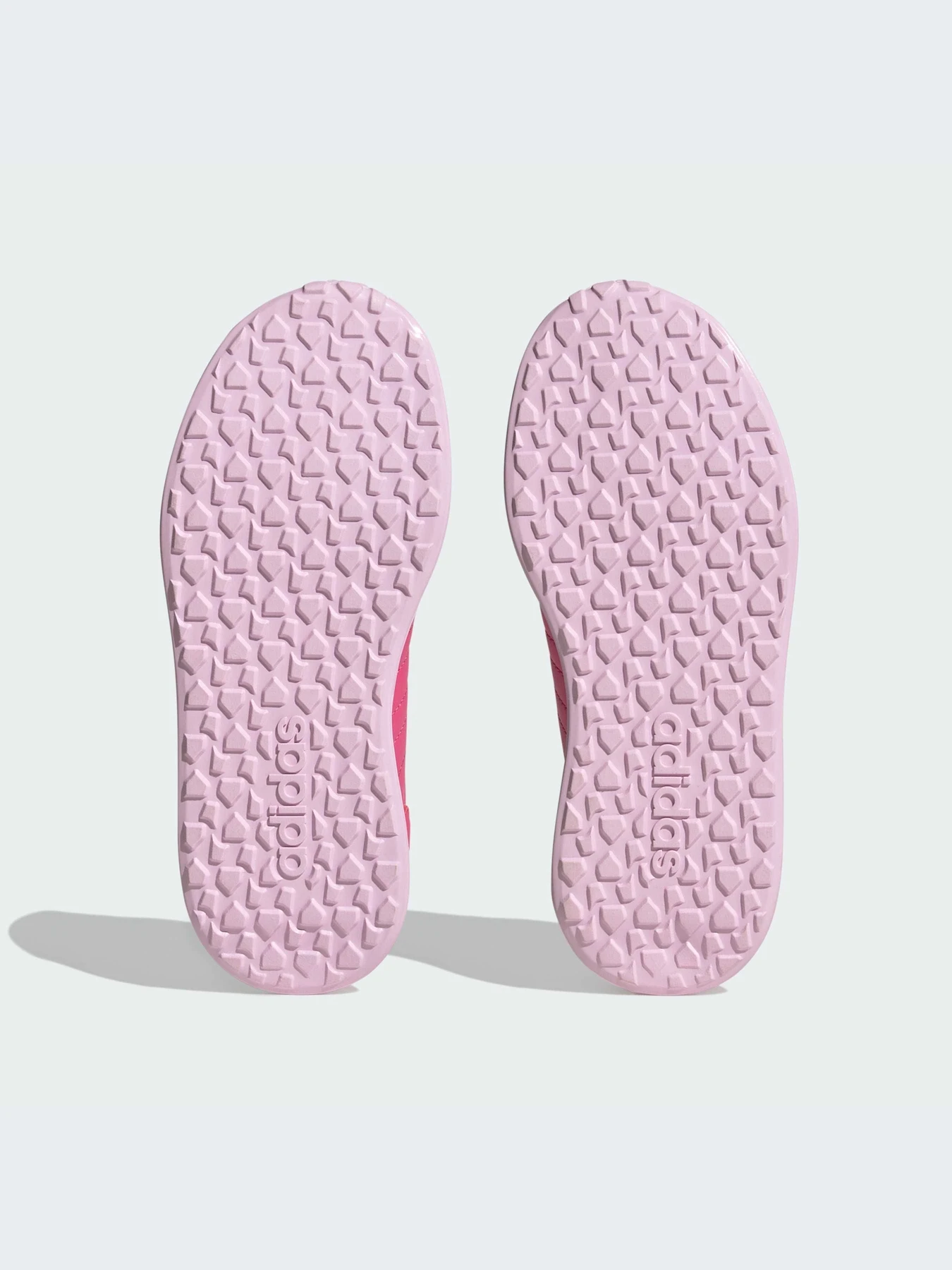 Кроссовки Adidas модель IG9635-KZ Кроссовки Adidas модель IG9635-KZ Фото