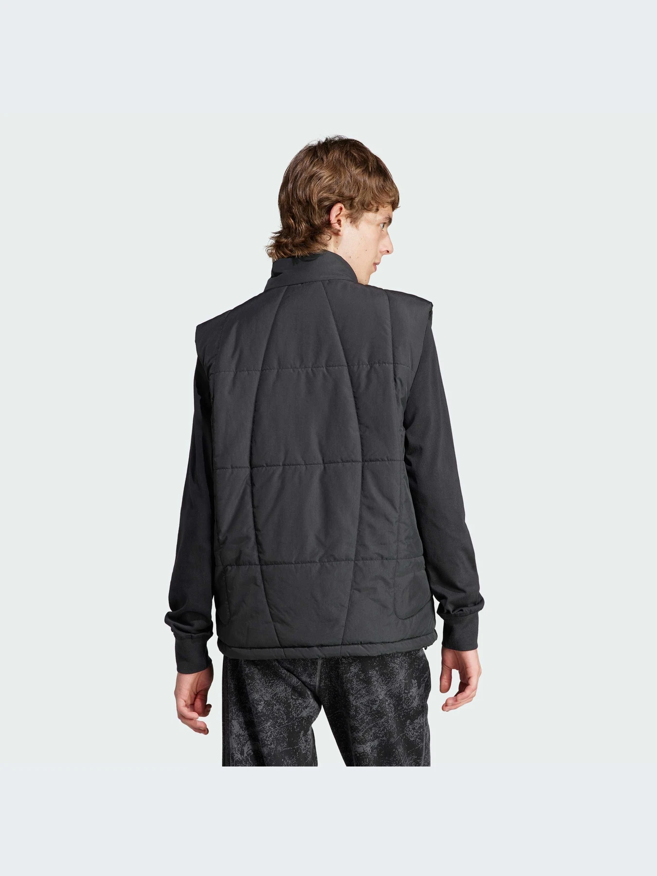 Куртки и дубленки Adidas модель IJ0708-KZ Куртки и дубленки Adidas модель IJ0708-KZ Фото