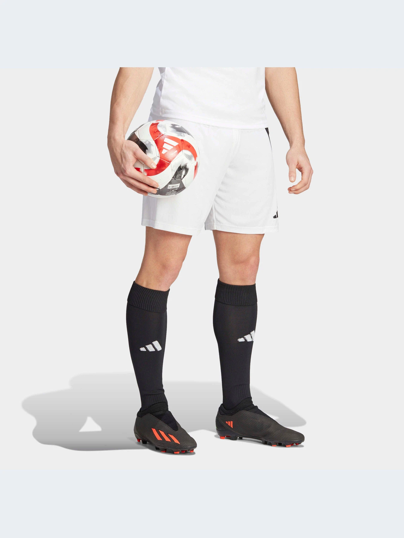 Шорты Adidas модель IK5761-KZ Шорты Adidas модель IK5761-KZ Фото