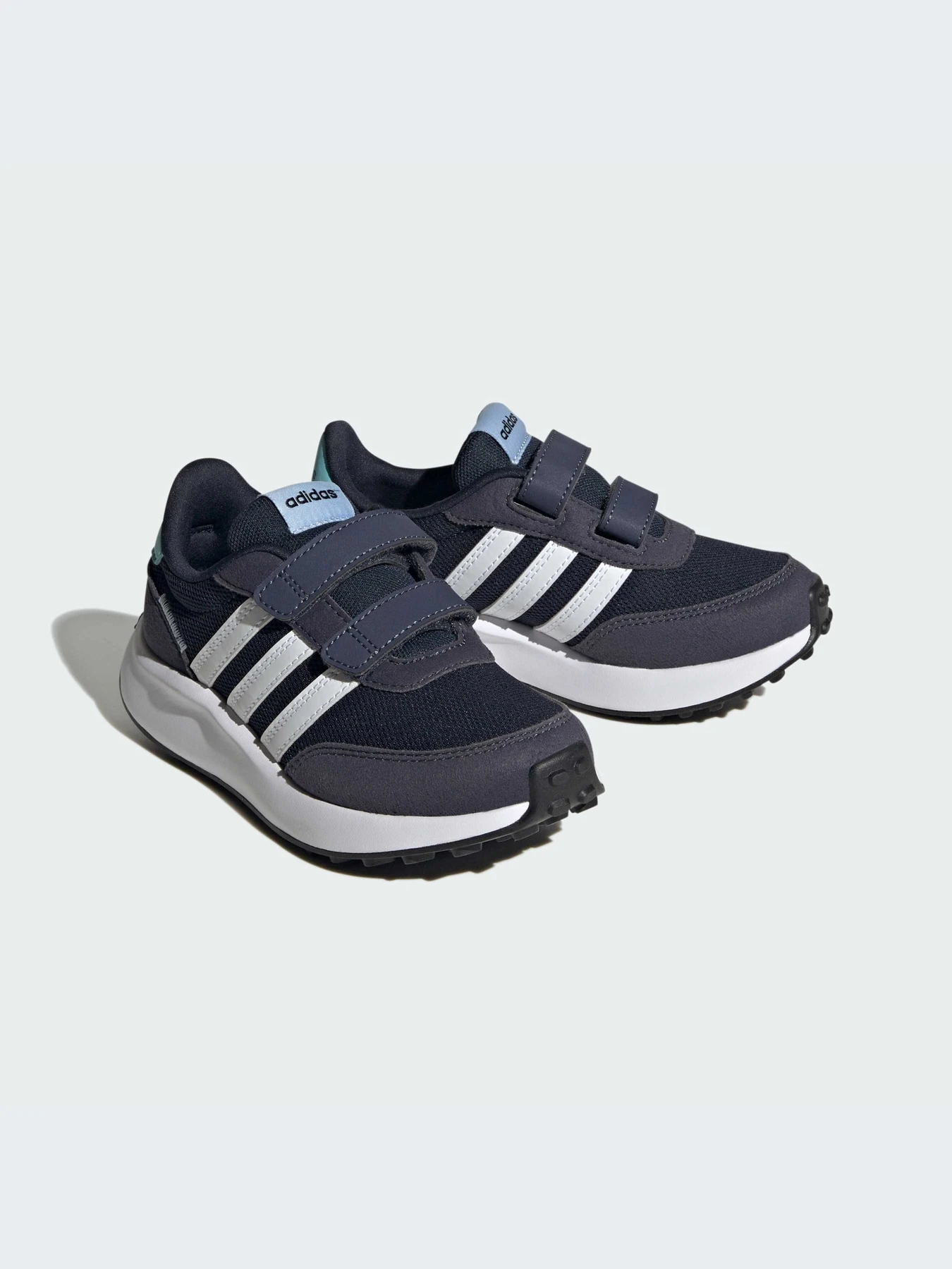 Кроссовки Adidas модель IG4898-KZ Кроссовки Adidas модель IG4898-KZ Фото