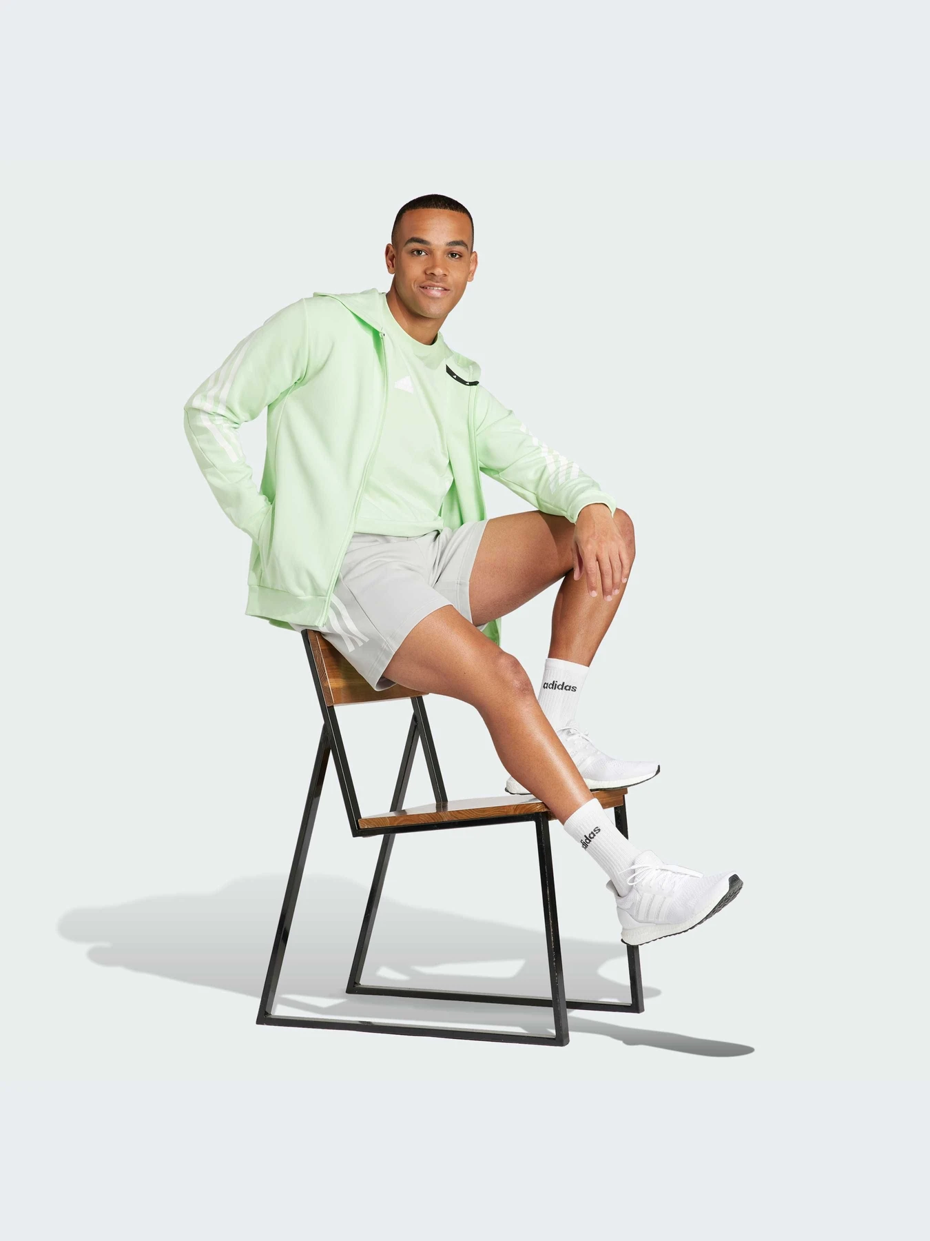 Худи и свитшоты Adidas модель IN3325-KZ Худи и свитшоты Adidas модель IN3325-KZ Фото