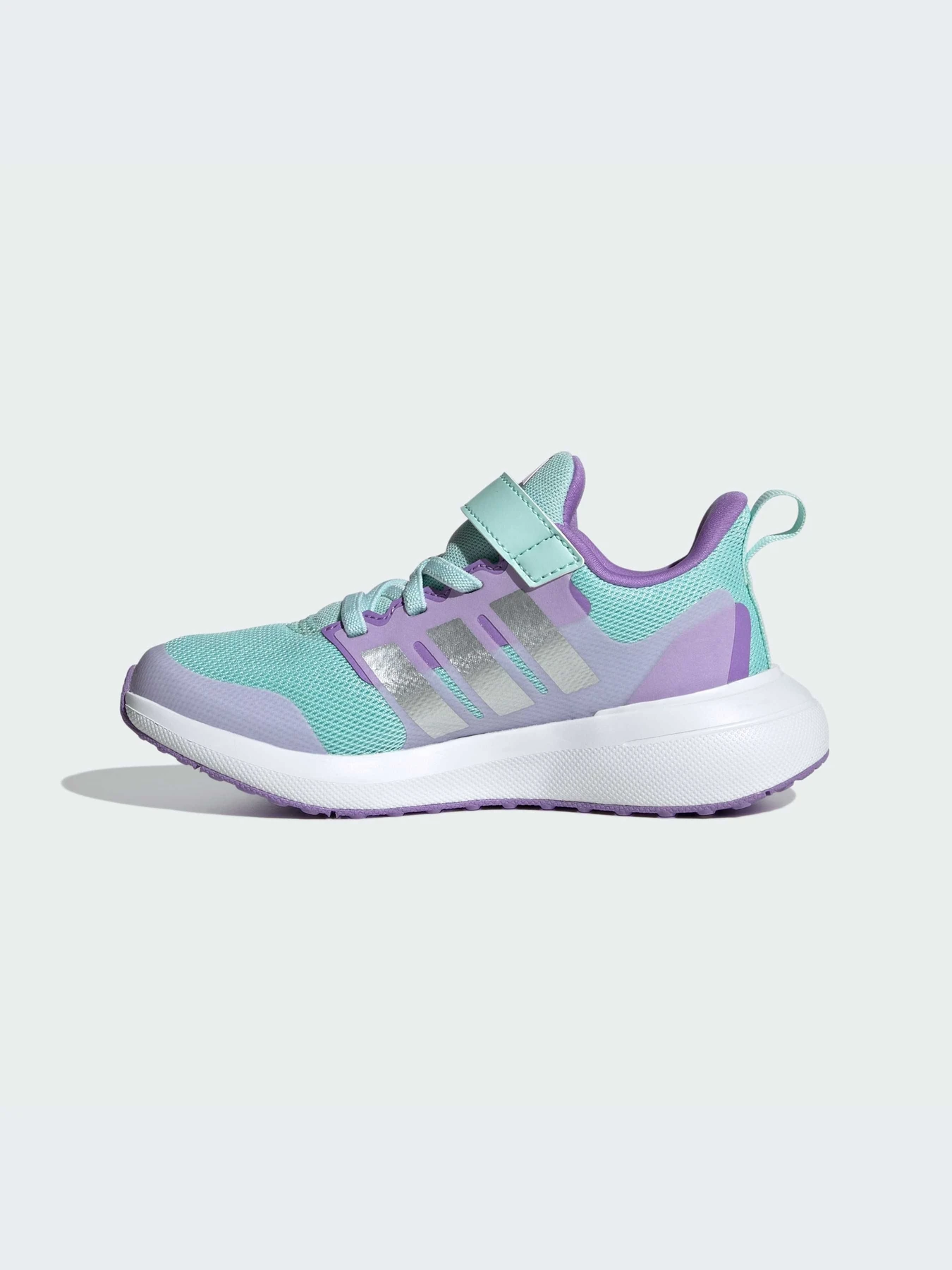 Кроссовки Adidas модель ID2359-KZ Кроссовки Adidas модель ID2359-KZ Фото