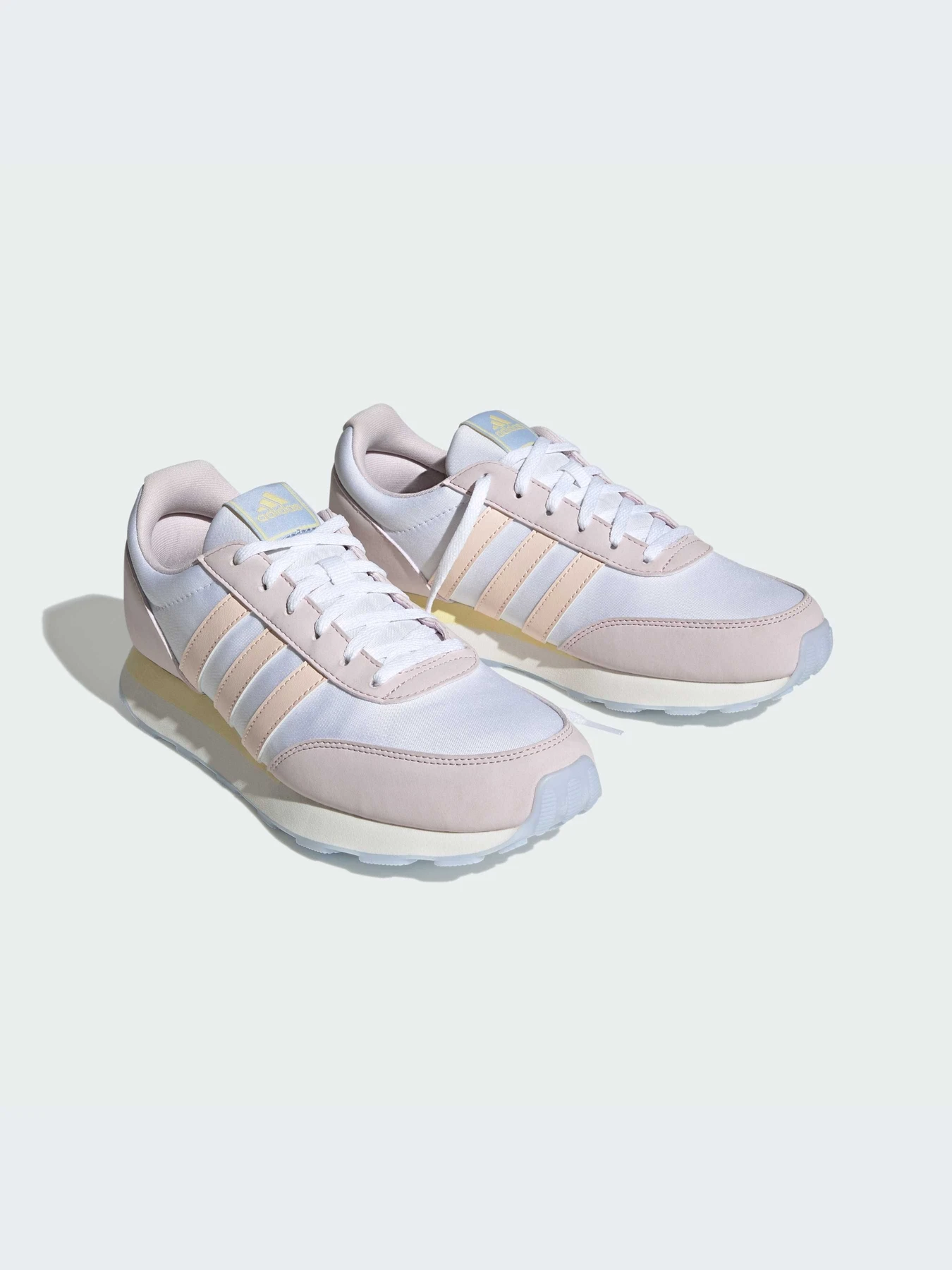 Кроссовки Adidas модель ID1853-KZ Кроссовки Adidas модель ID1853-KZ Фото