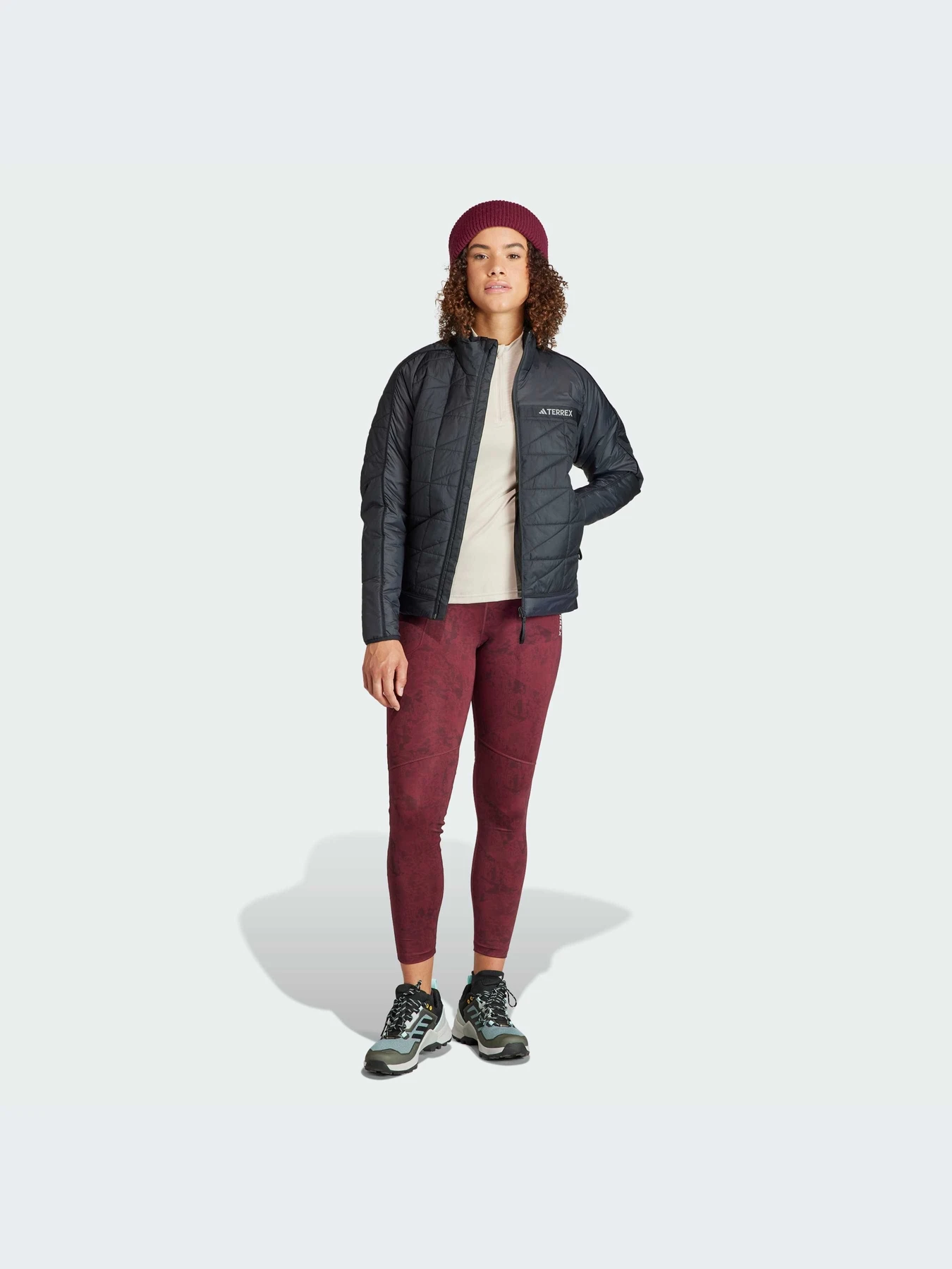Куртки и дубленки Adidas модель IB4213-KZ Куртки и дубленки Adidas модель IB4213-KZ Фото