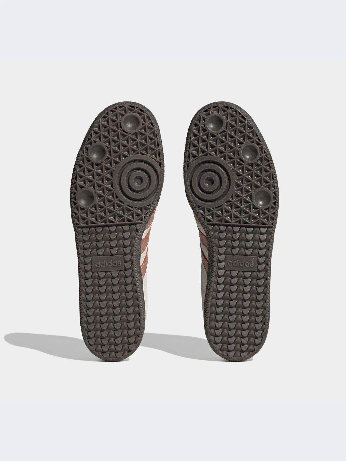 Кеды Adidas модель ID2047-KZ Кеды Adidas модель ID2047-KZ Фото