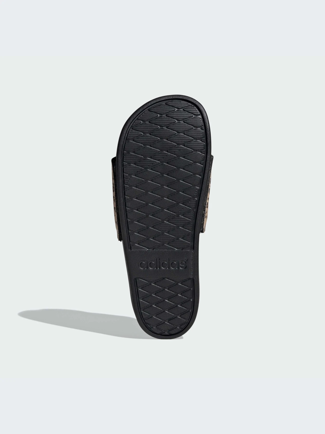 Шлёпанцы Adidas Adilette модель ID8502-KZ Шлёпанцы Adidas Adilette модель ID8502-KZ Фото