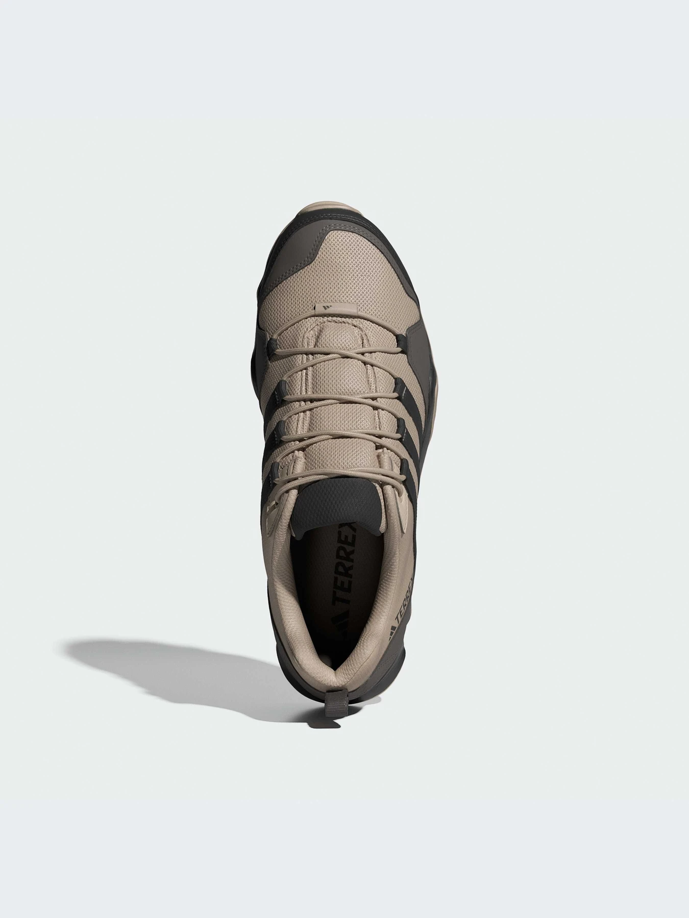 Кроссовки Adidas модель IE0816-KZ Кроссовки Adidas модель IE0816-KZ Фото