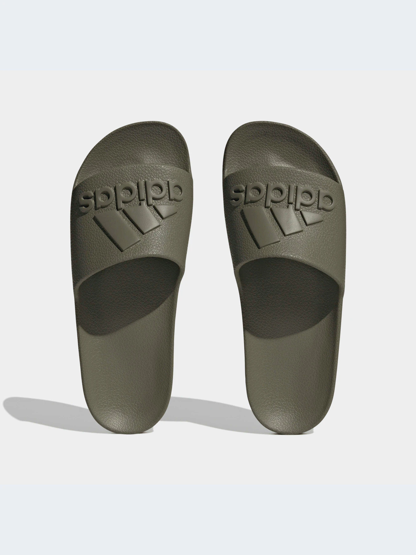 Шлёпанцы Adidas Adilette модель IF7372-KZ Шлёпанцы Adidas Adilette модель IF7372-KZ Фото