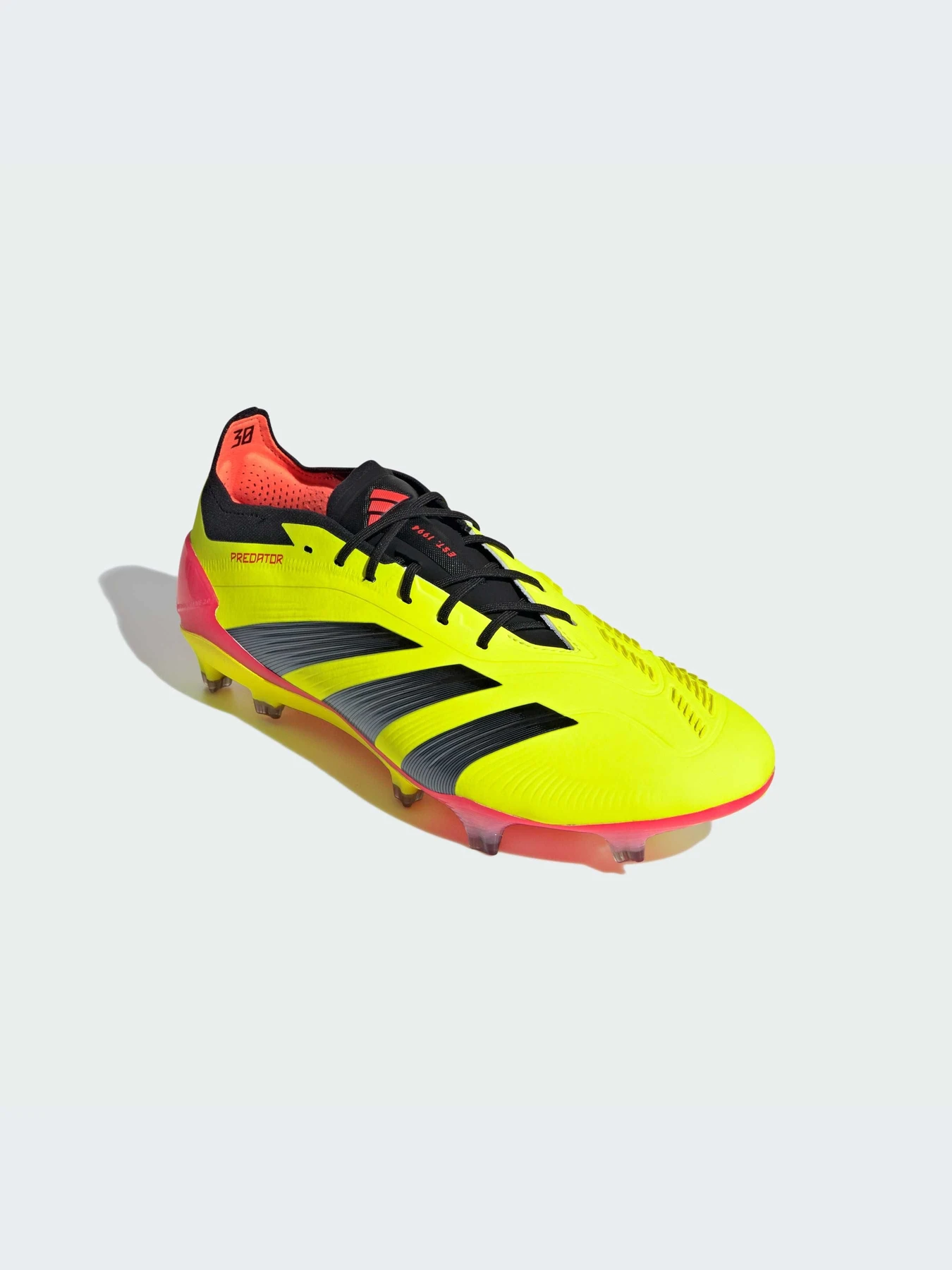 Кроссовки Adidas Predator модель IF5441-KZ Кроссовки Adidas Predator модель IF5441-KZ Фото