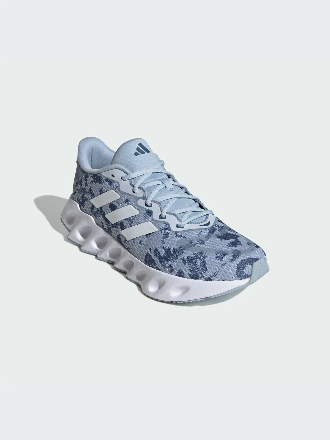 Кроссовки Adidas модель IF6481-KZ Кроссовки Adidas модель IF6481-KZ Фото