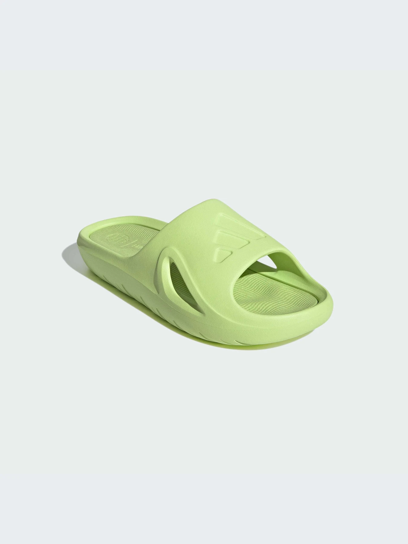 Шлёпанцы Adidas модель IF6038-KZ Шлёпанцы Adidas модель IF6038-KZ Фото
