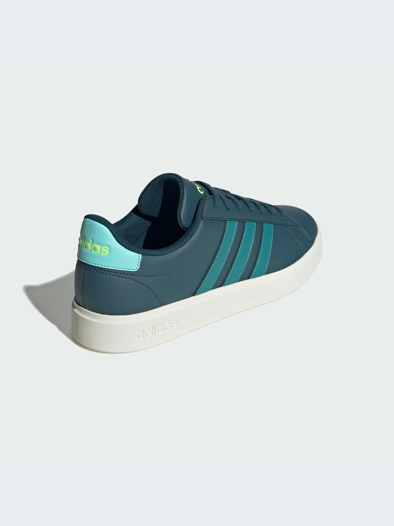 Кеды Adidas модель IF2828-KZ Кеды Adidas модель IF2828-KZ Фото
