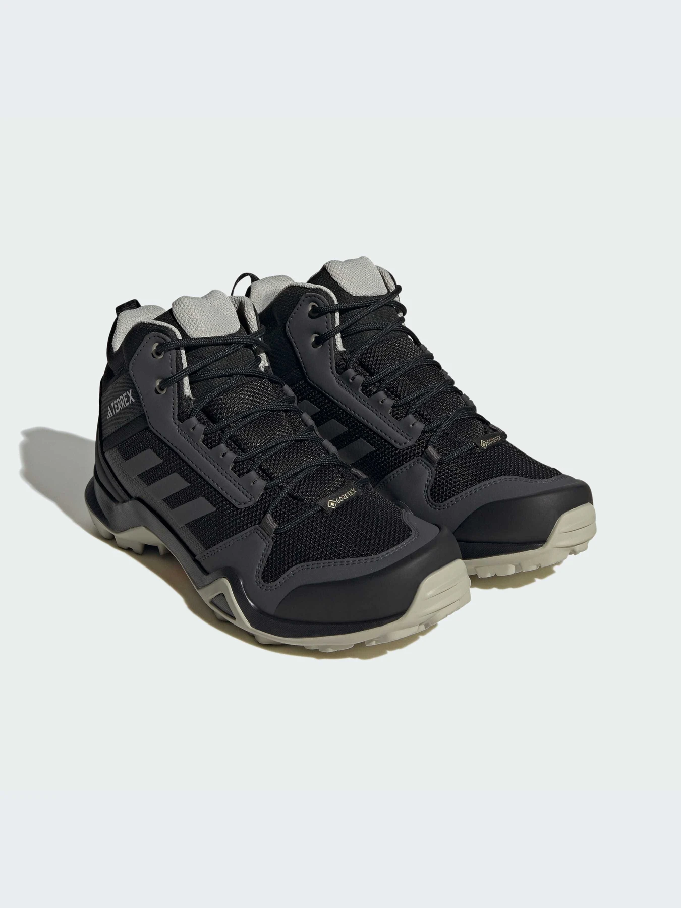 Ботинки и сапоги Adidas модель IF4877-KZ Ботинки и сапоги Adidas модель IF4877-KZ Фото